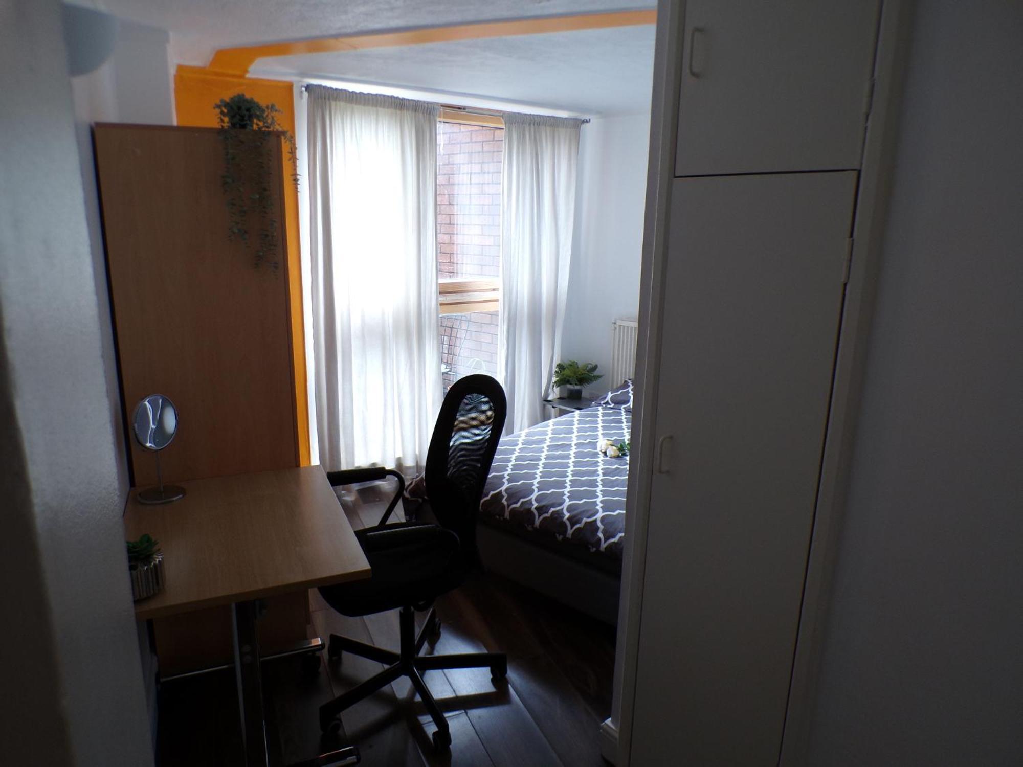 Chelsea - Orange - Apartment