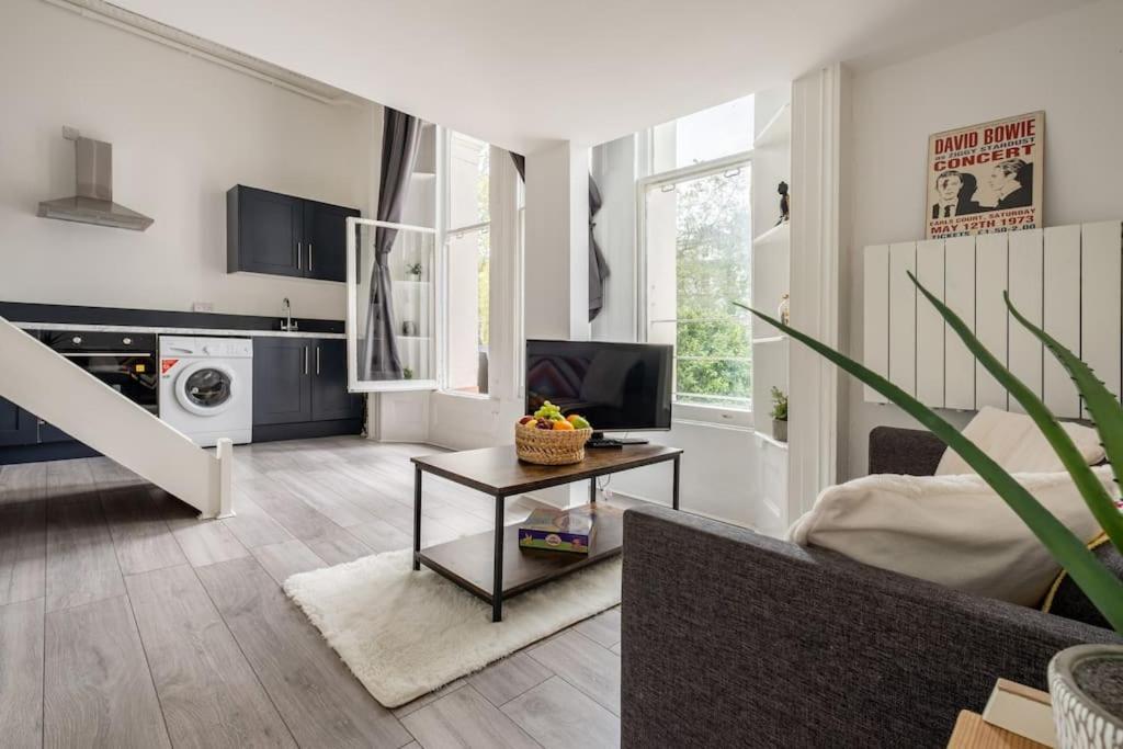 Apartment West Oasis - Escape From Chaos London