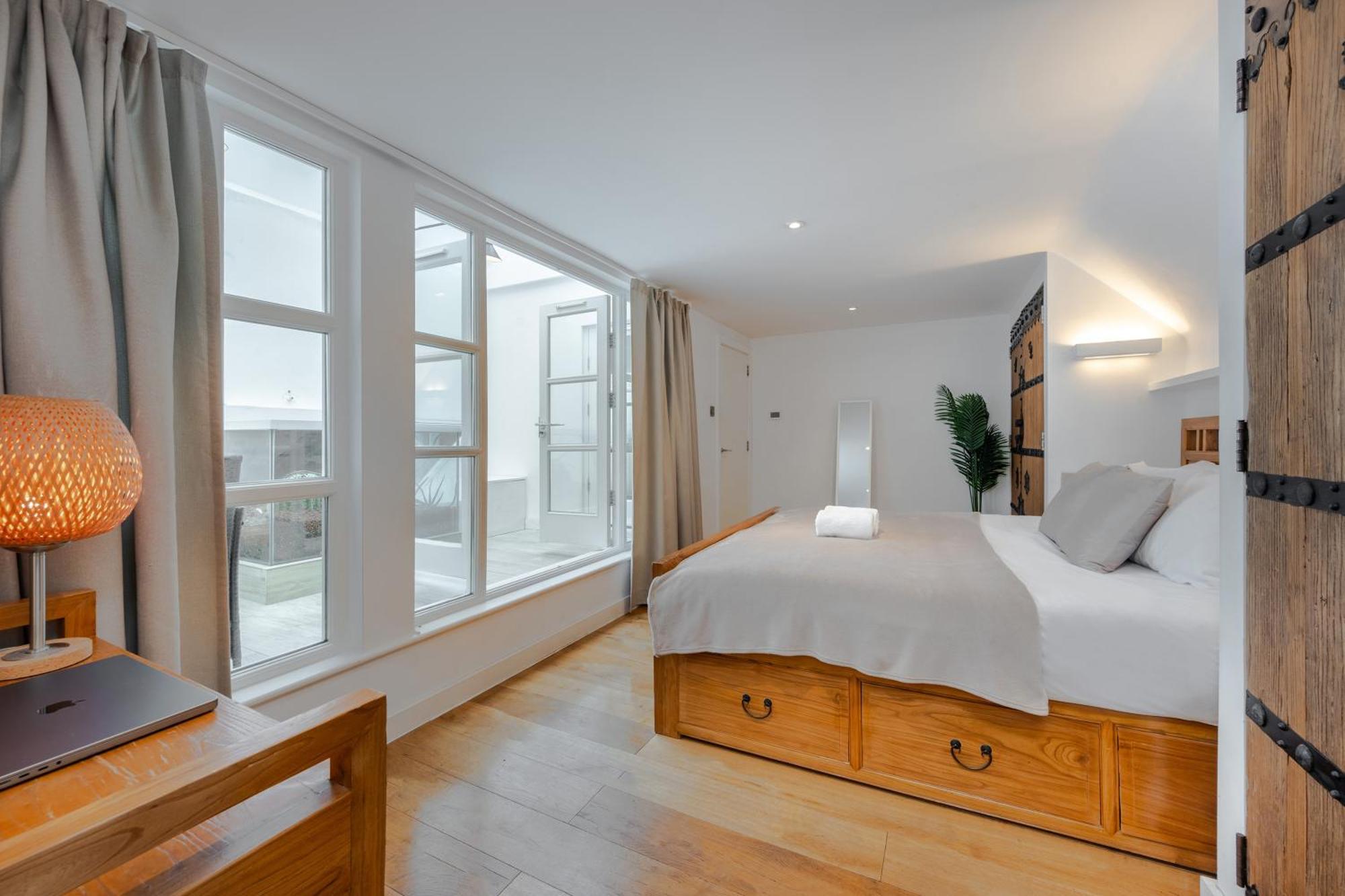 Apartamento Stunning Duplex In *