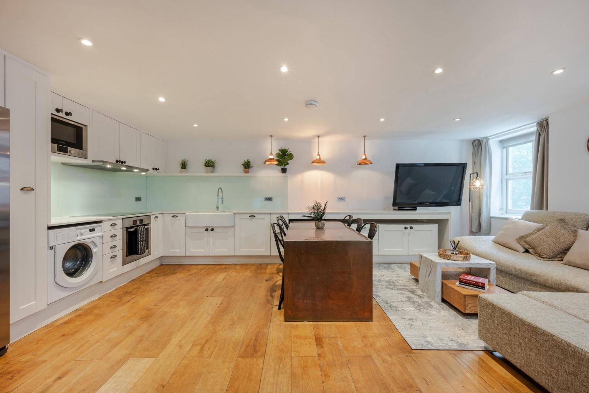 Apartamento Stunning Duplex In