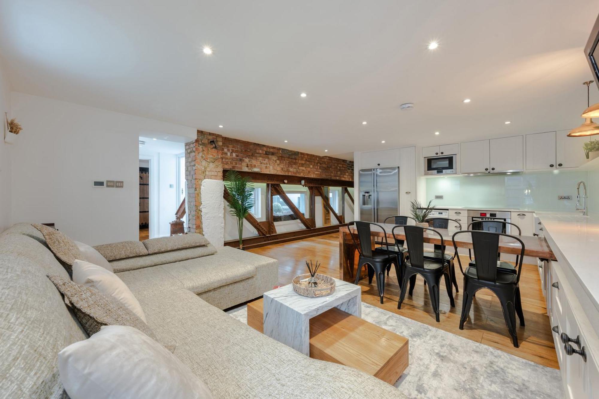Stunning Duplex In * Londres