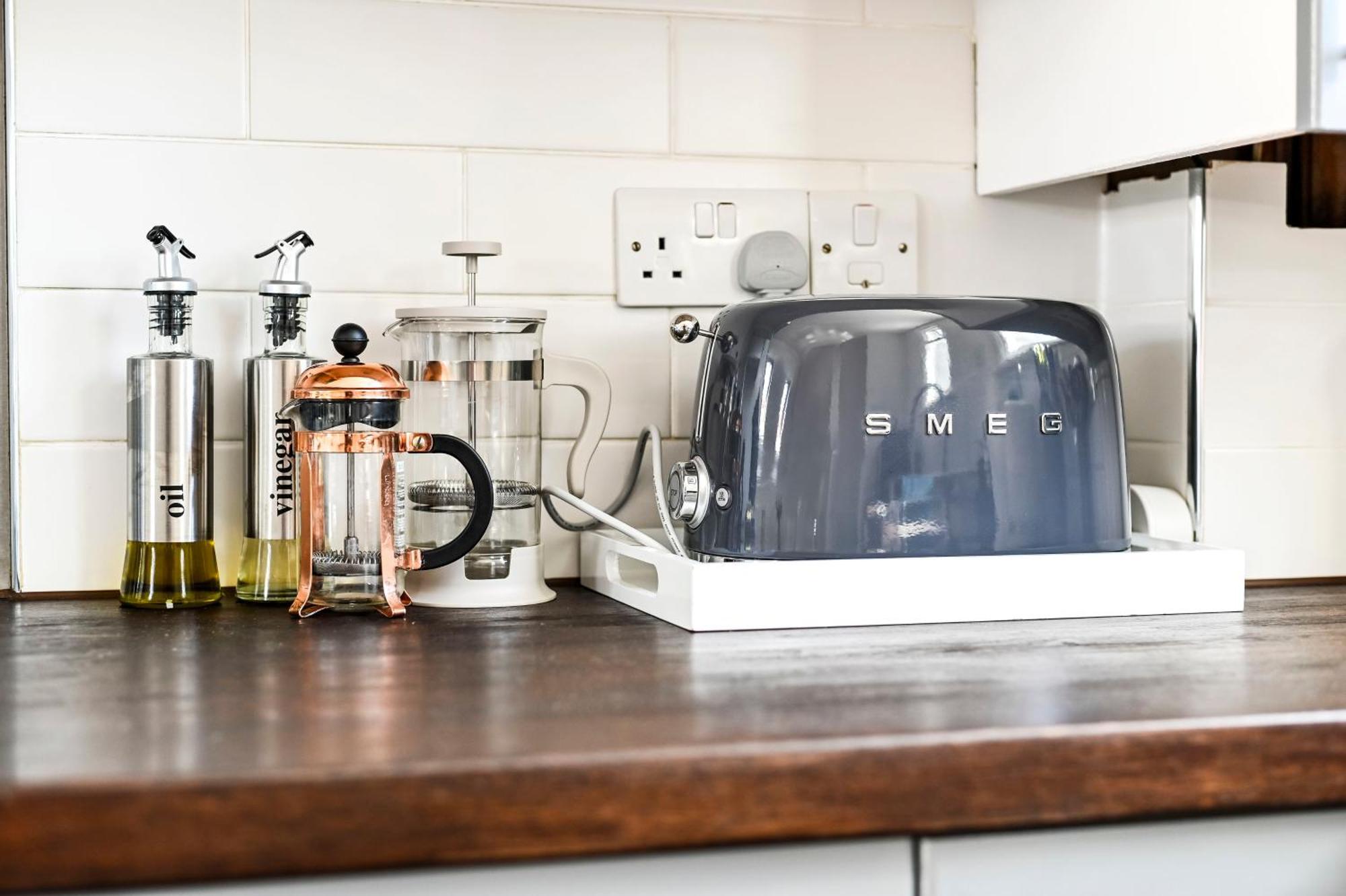 Apartment New Chic 3-bed Flat In Clapham