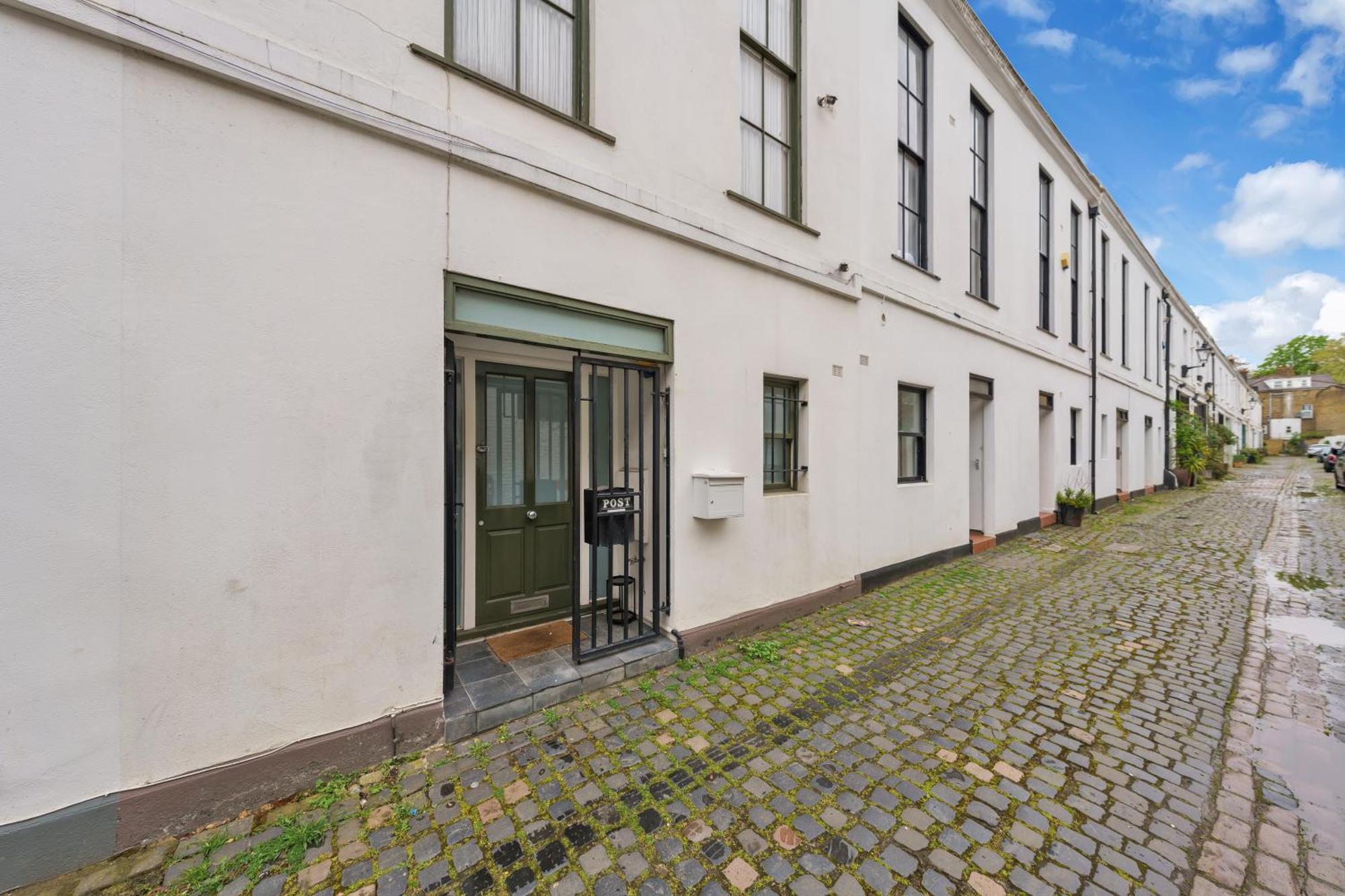 Mews House In Maida Hill With Free Parking Casa de férias Londres