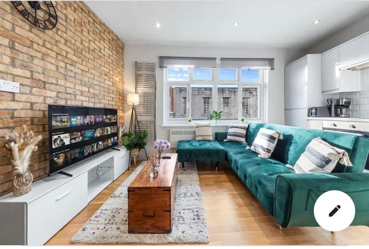 Modern In Southeast - Peckham