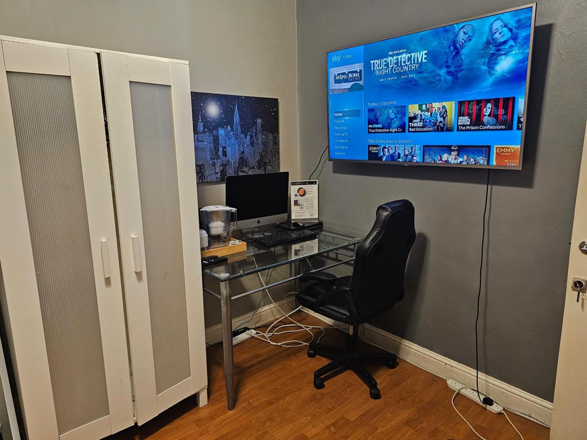 Homestay Umbrella Excel London