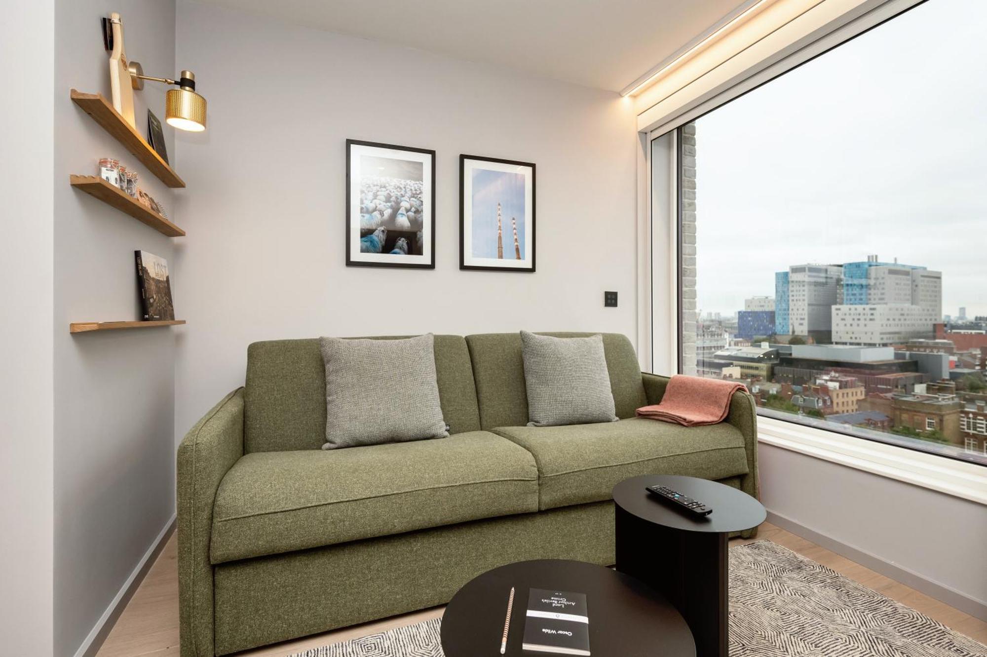 Wilde Aldgate Tower Bridge Aparthotel London