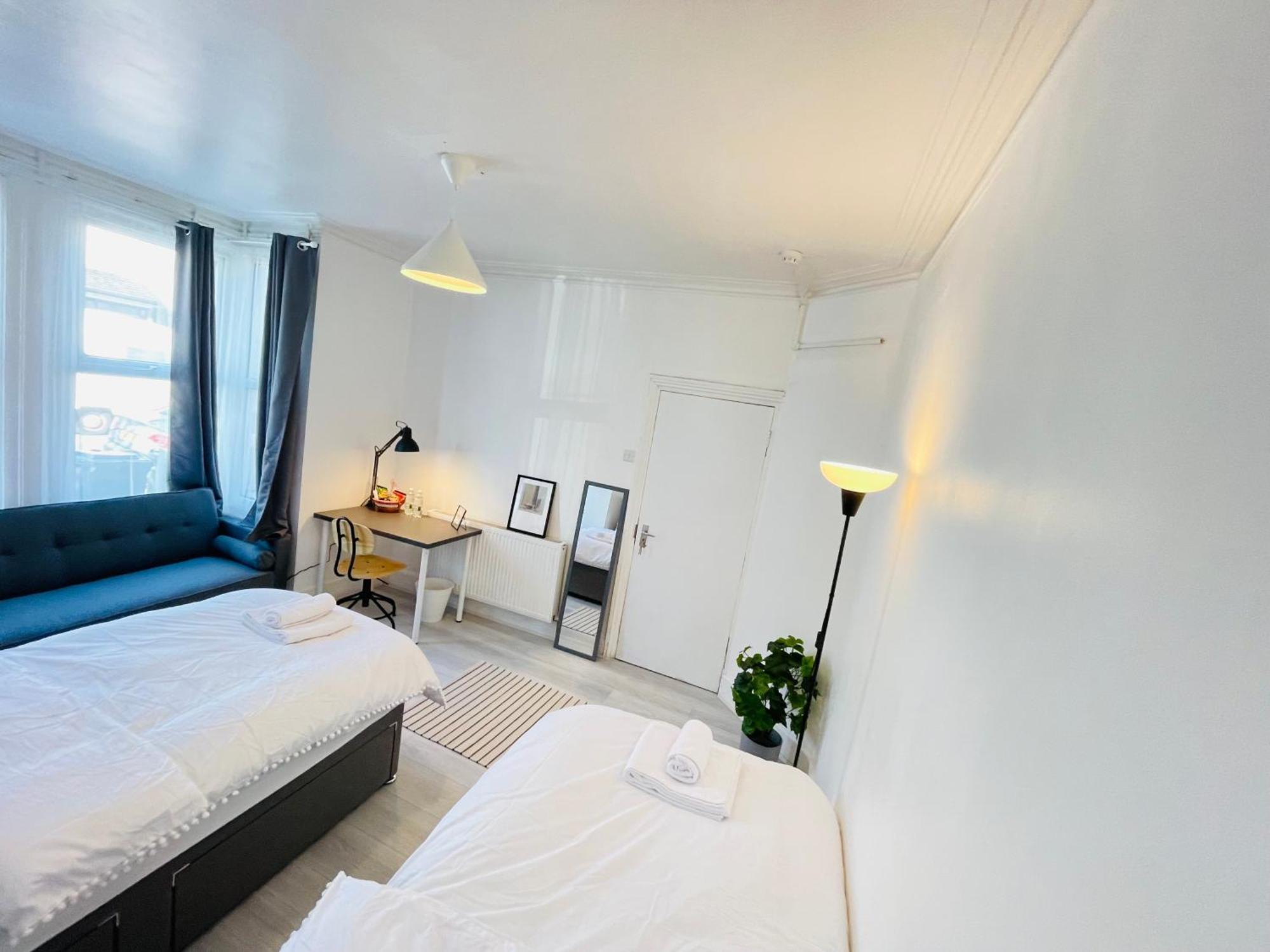 Casa de hóspedes Leytonstone House - Sleepylodge *