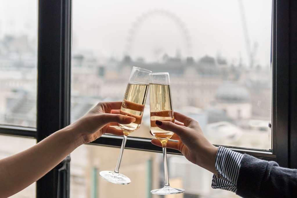 Hotel Radisson Blu Hotel, Leicester Square - Formerly Hampshire 5*