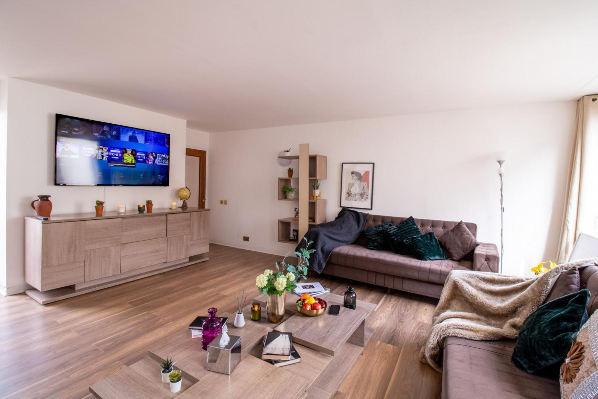 Apartamento Spacious 2-bedroom In Piccadilly 6100p Londres