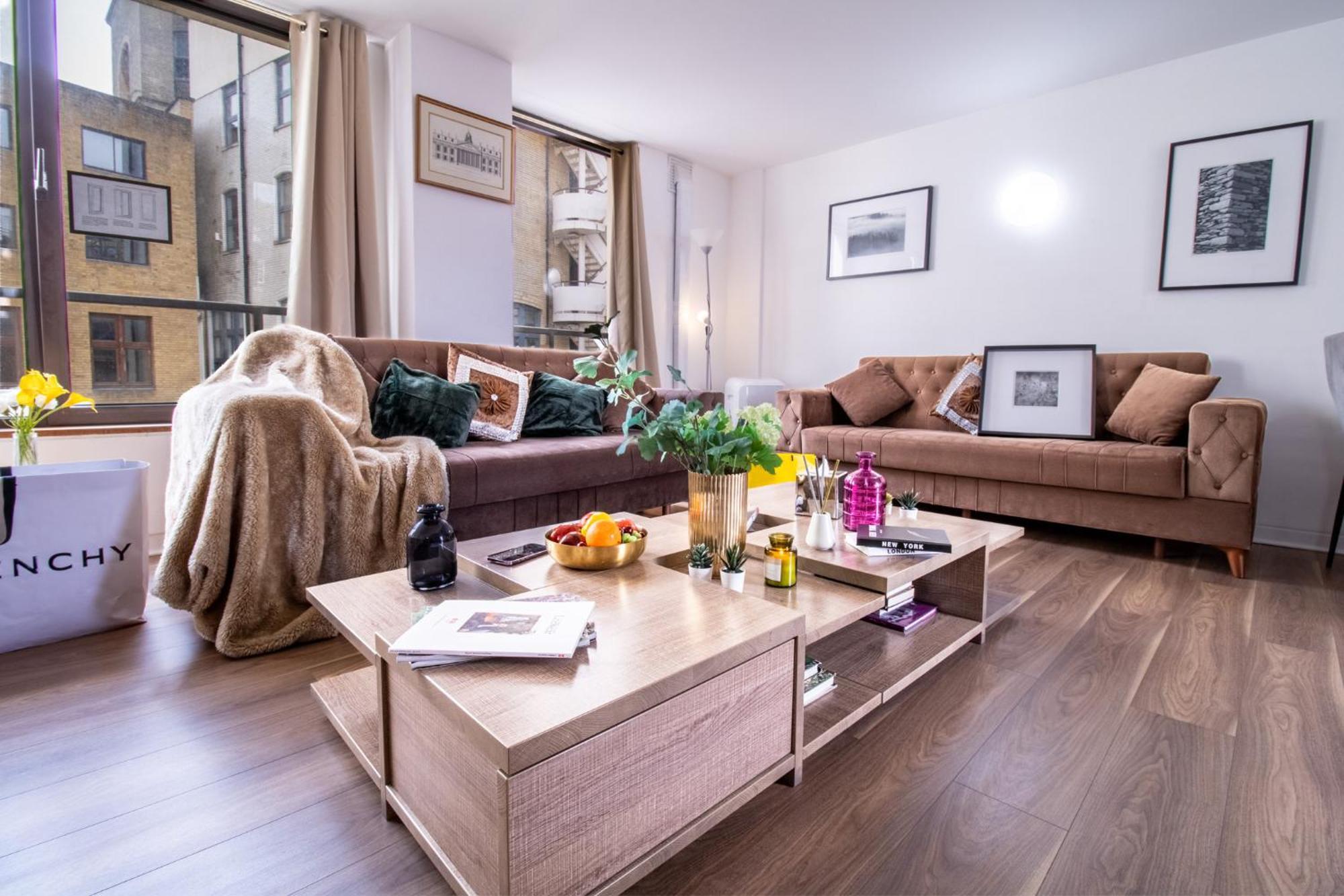 Apartamento Spacious 2-bedroom In Piccadilly 6100p
