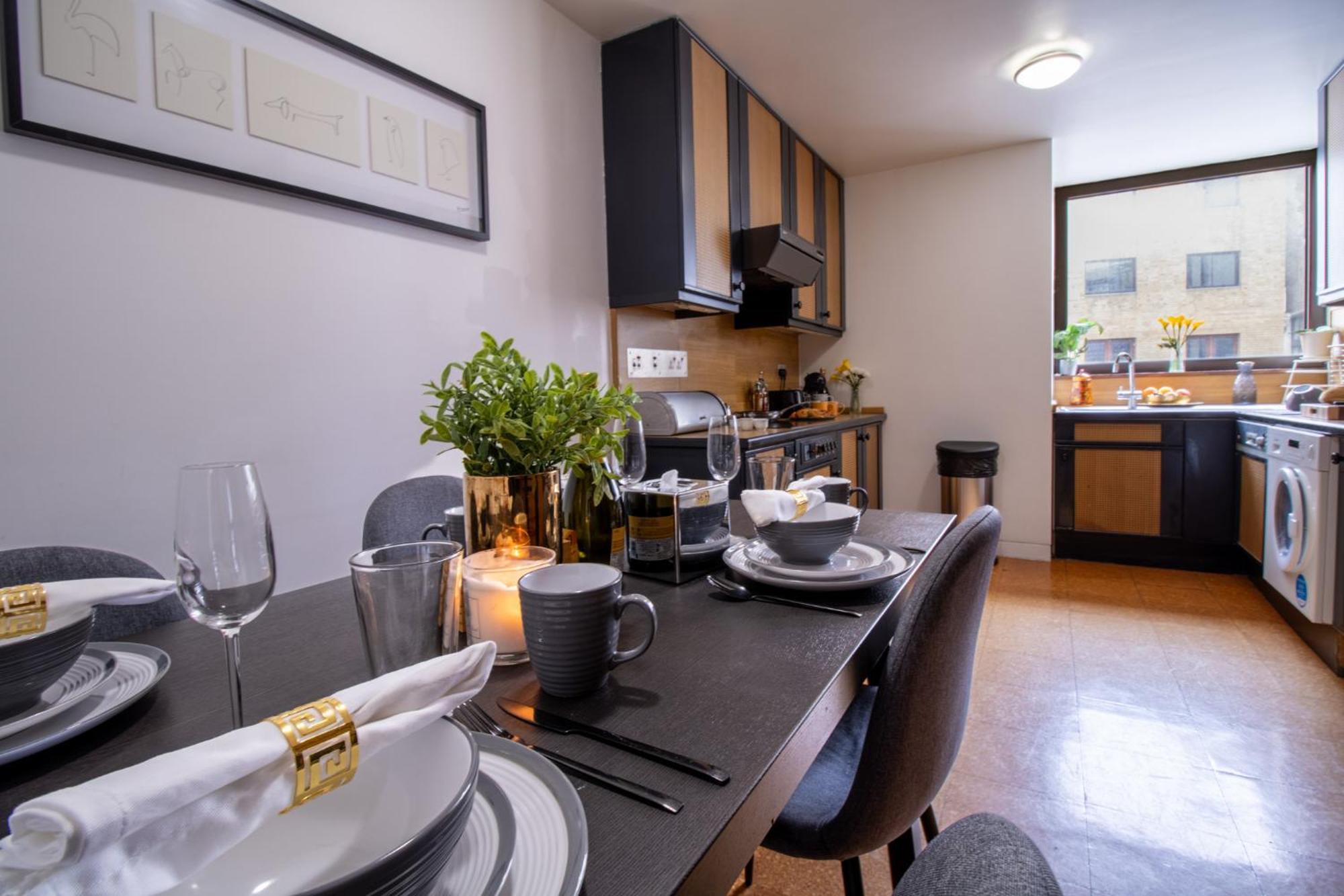 Spacious 2-bedroom In Piccadilly 6100p Apartamento Londres