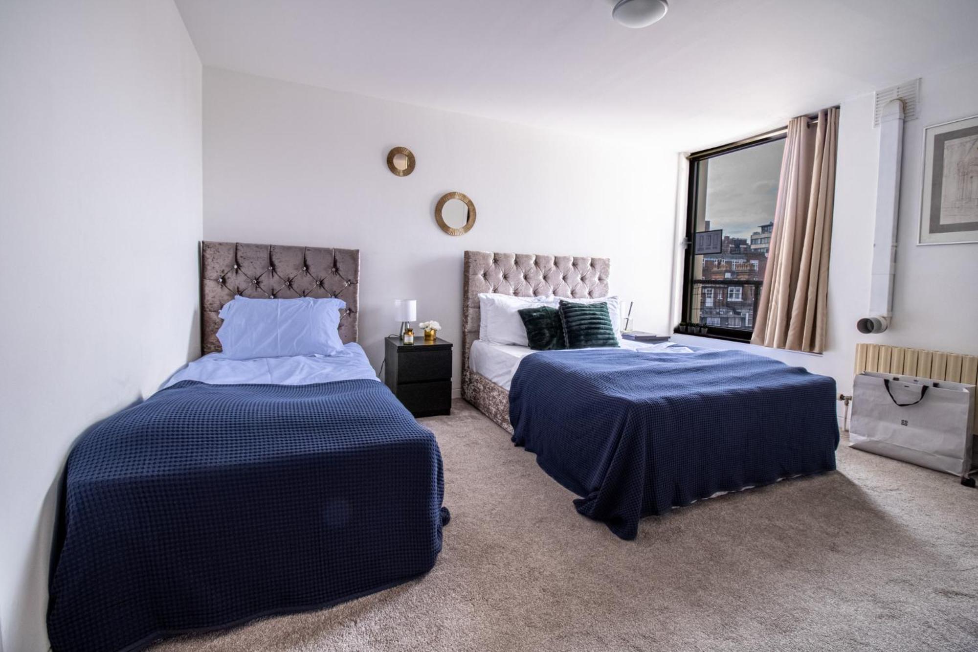 Apartamento Spacious 2-bedroom In Piccadilly 6100p *