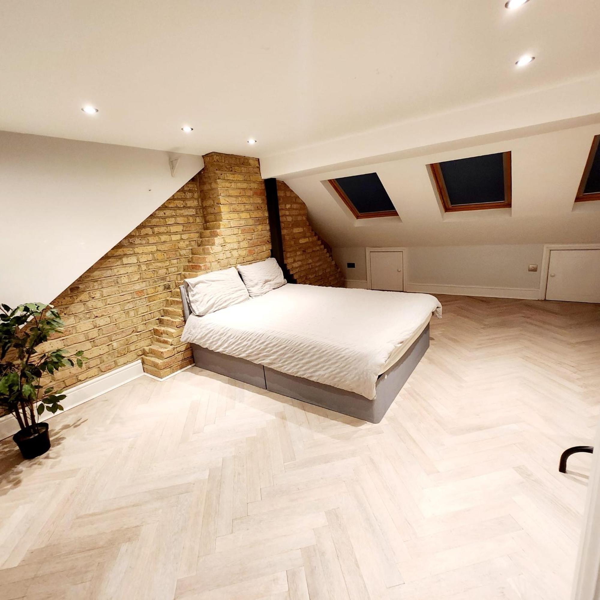 Contemporary 3 Bed House With Spacious Garden Close To Stratford & Canary Wharf Hospedagem domiciliar