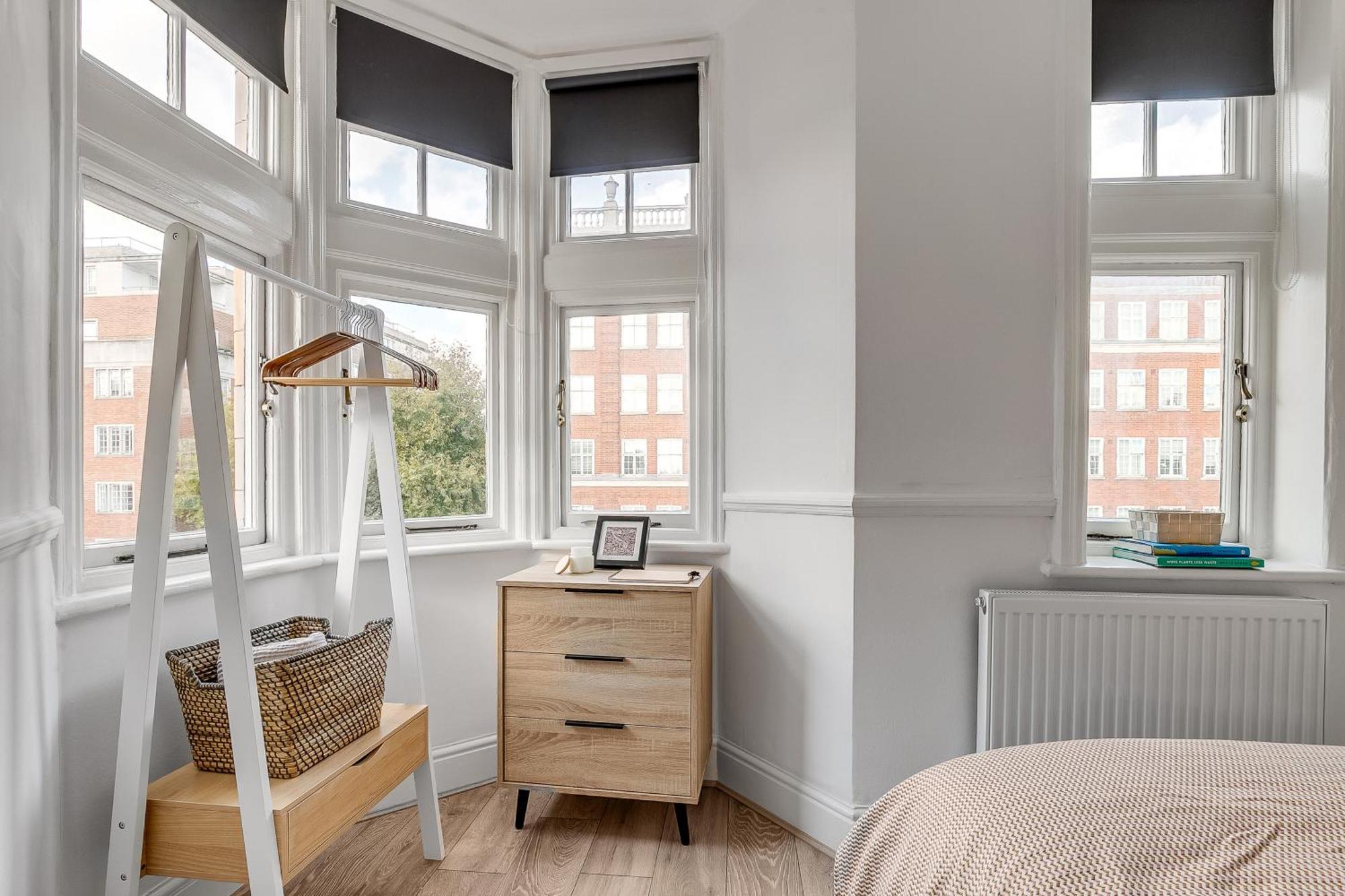 Lovely Kensington Apartment *