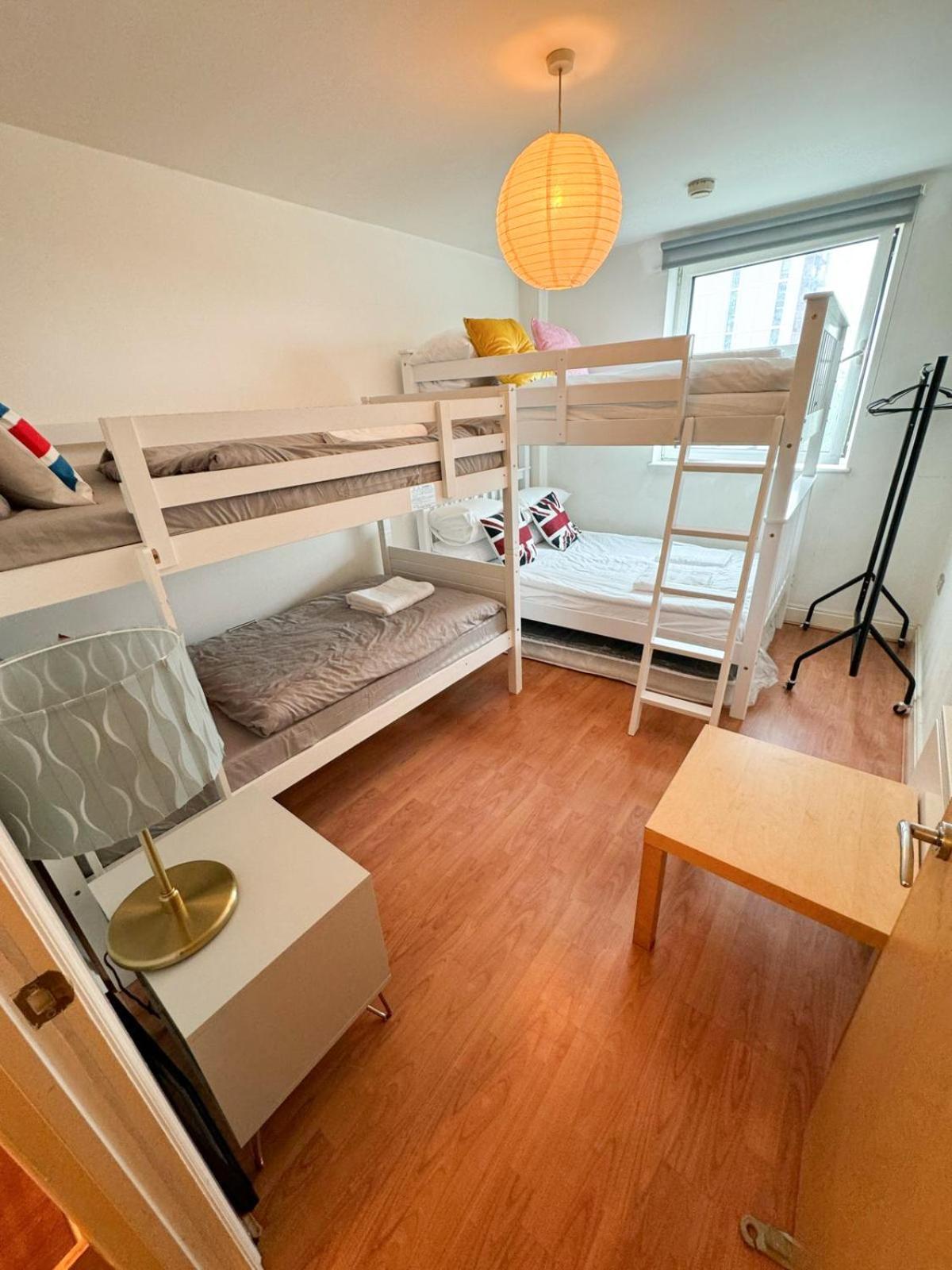 Clapham Court Penthouse Apartment