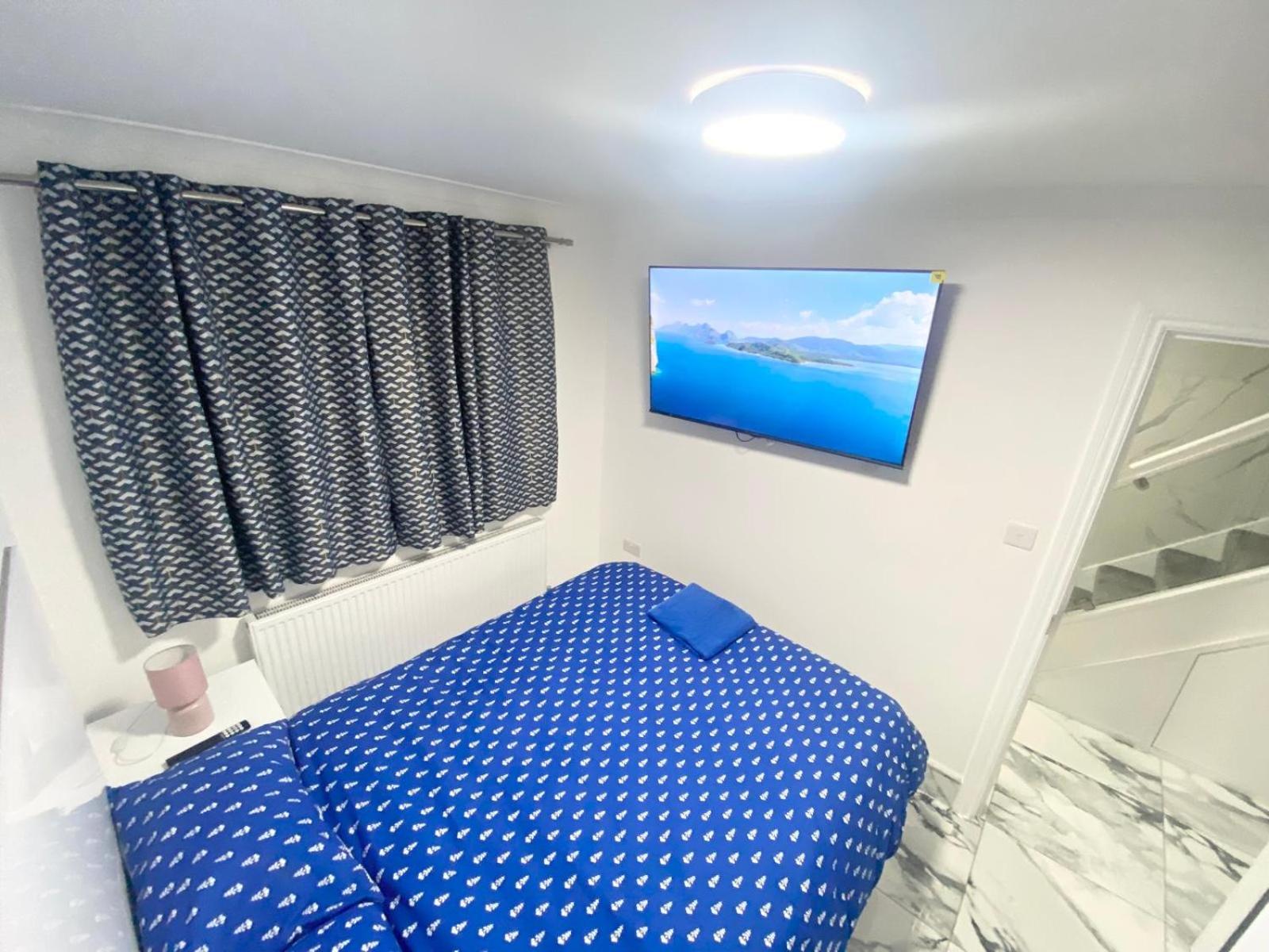 The Royal Boutique Regent By , Sleep 8 Holiday home