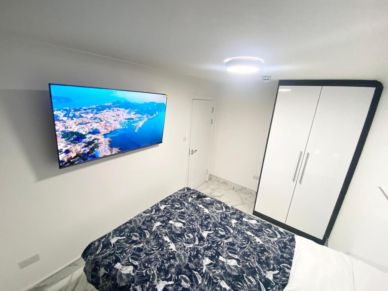Holiday home The Royal Boutique Regent By , Sleep 8 London