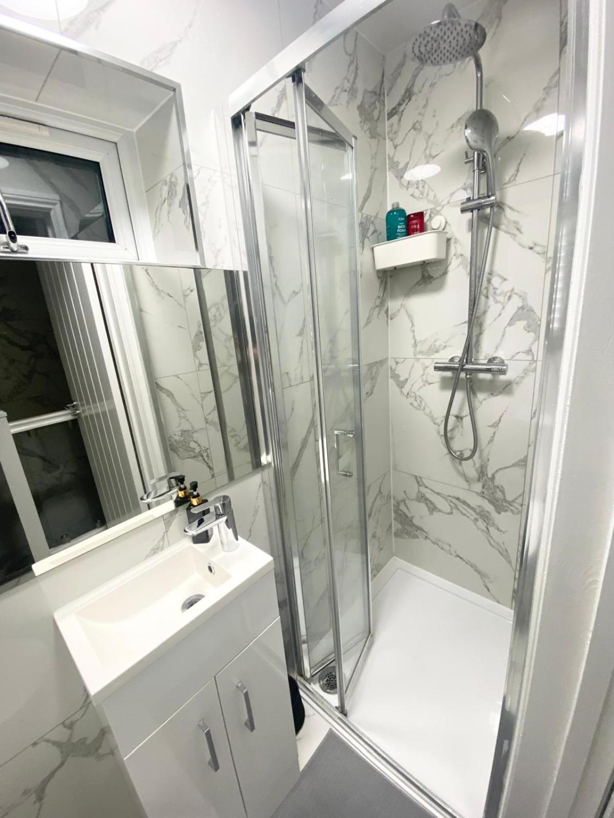 The Royal Boutique Regent By , Sleep 8 Holiday home London