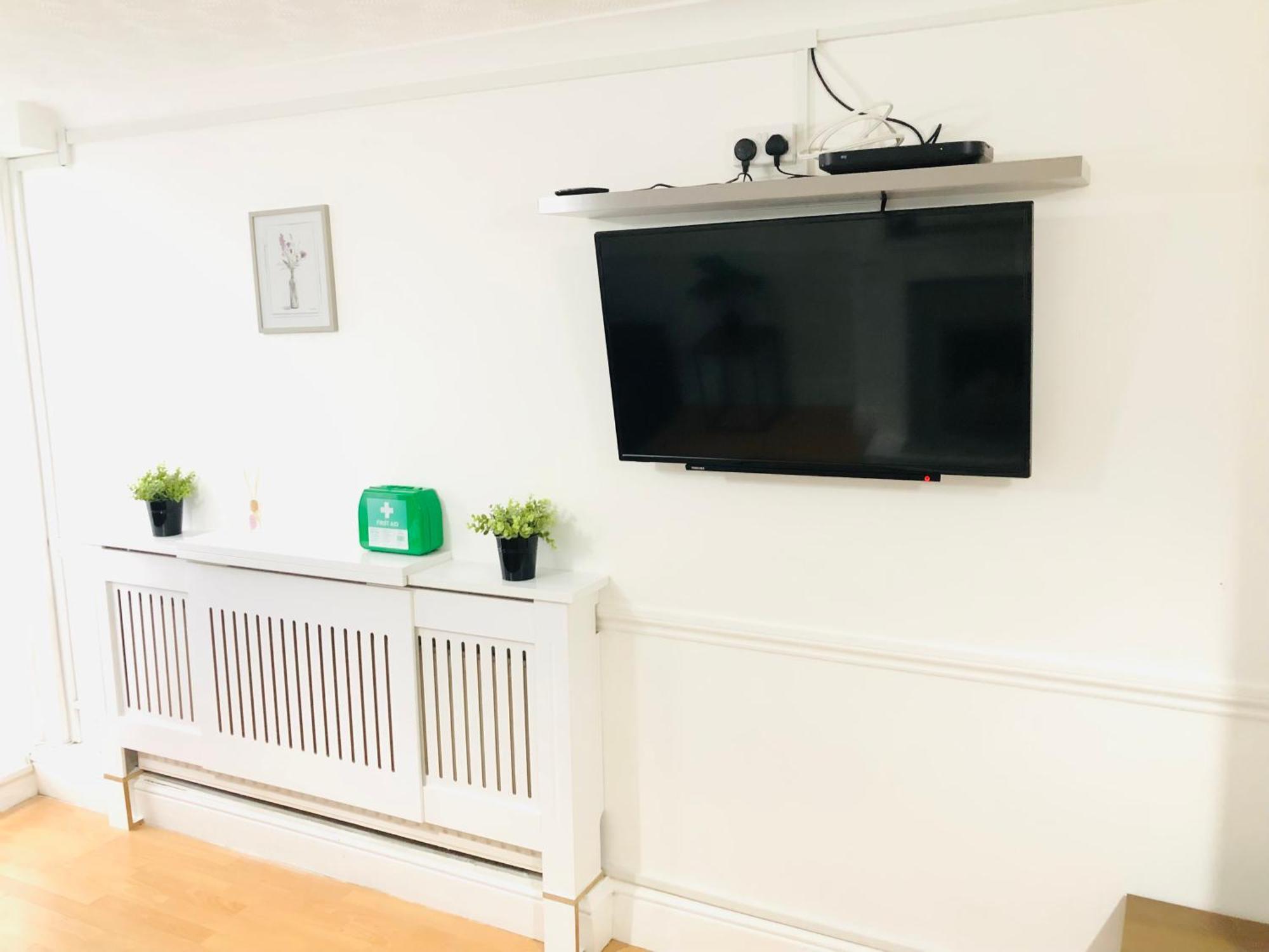 Adonna Dartville Apartment London