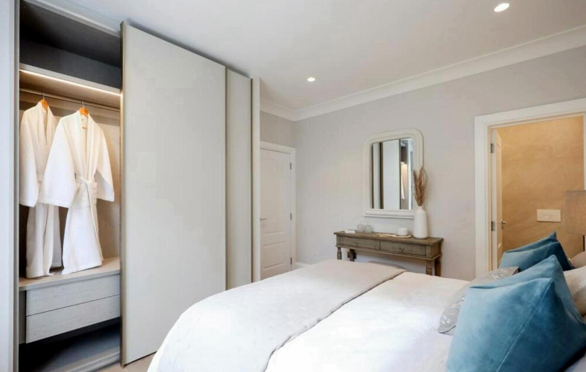 Apartment Spacious 4 Bed Flat