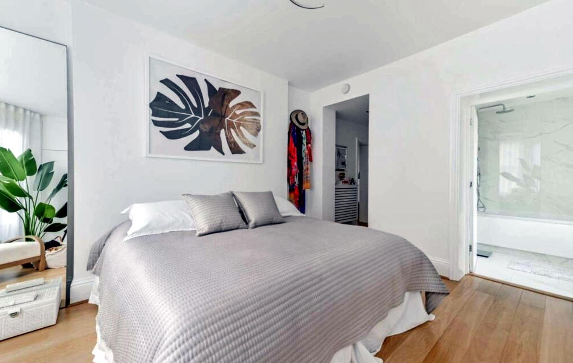 Spacious 4 Bed Flat * London