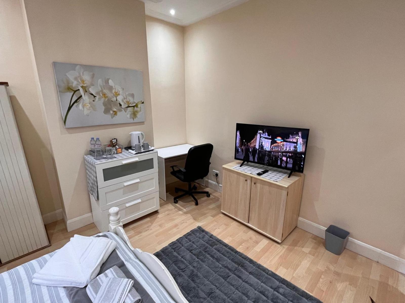 4 Bedroom Ground Floor For Up To 7 Guests