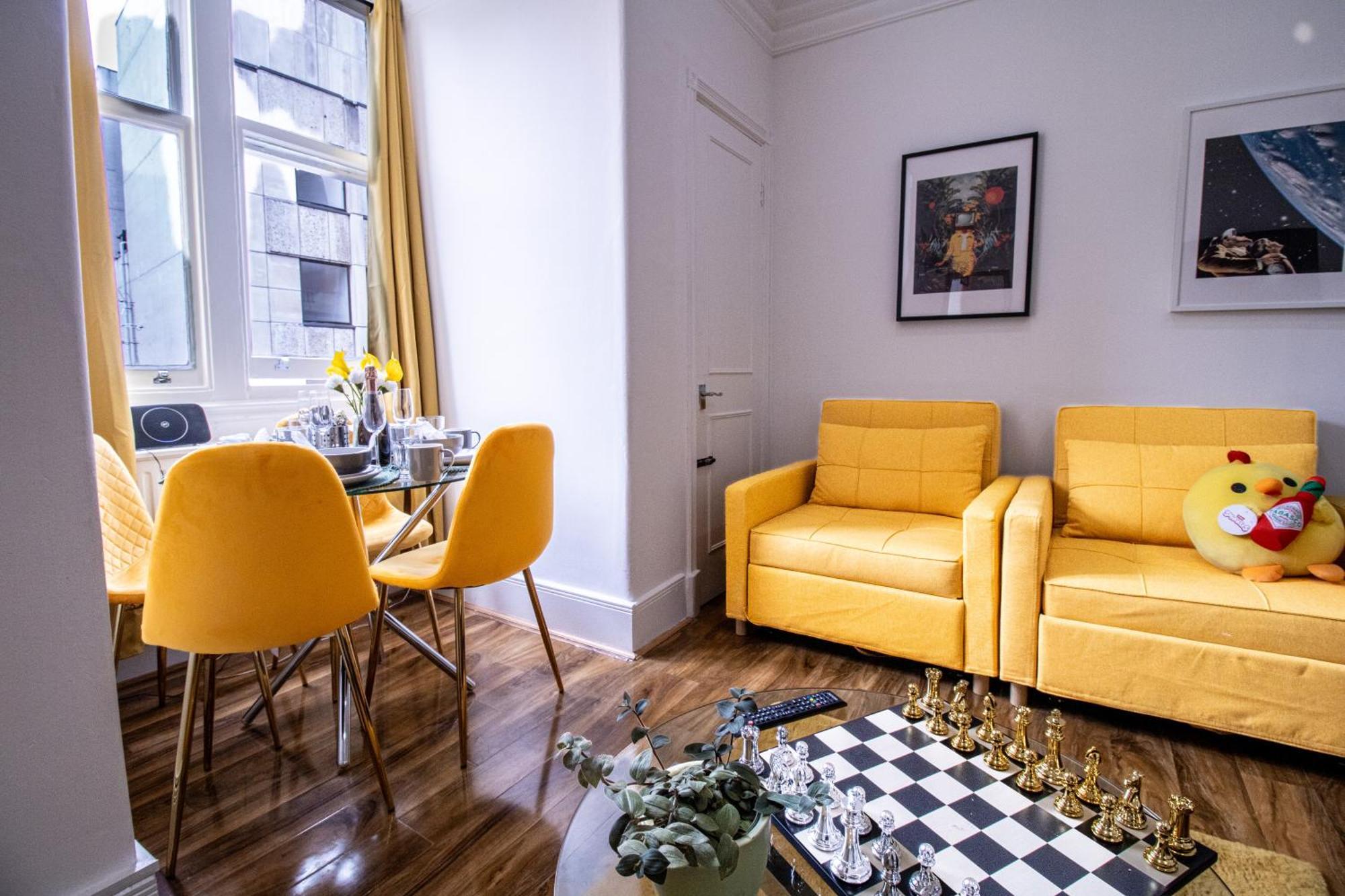 Modern 2-bedroom On Oxford Street 8gc * London