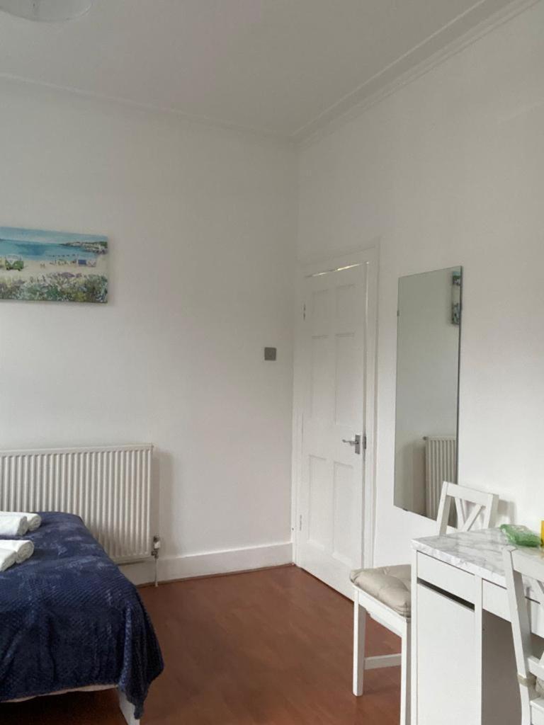 Private Bedrooms In Camden Town, Privatunterkunft London