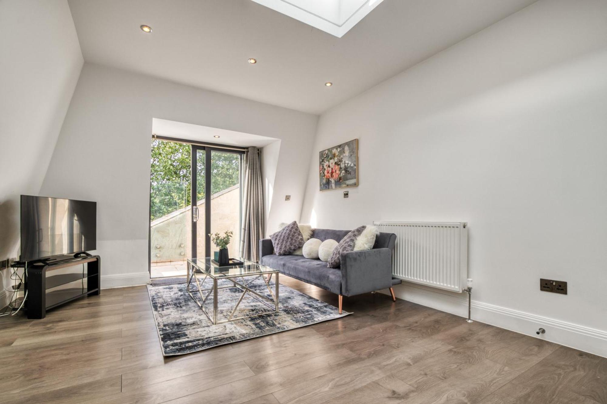 Luxurious Hidden Gem In Wandsworth Apartment