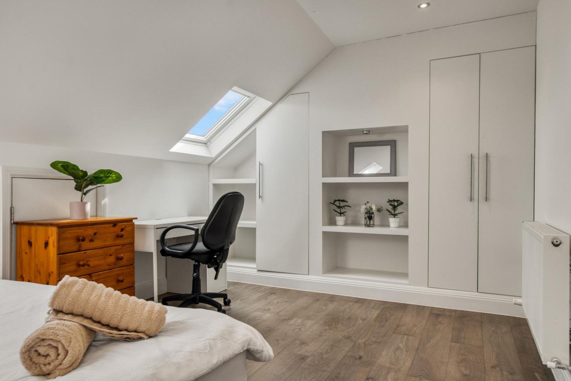 Luxurious Hidden Gem In Wandsworth Apartment London