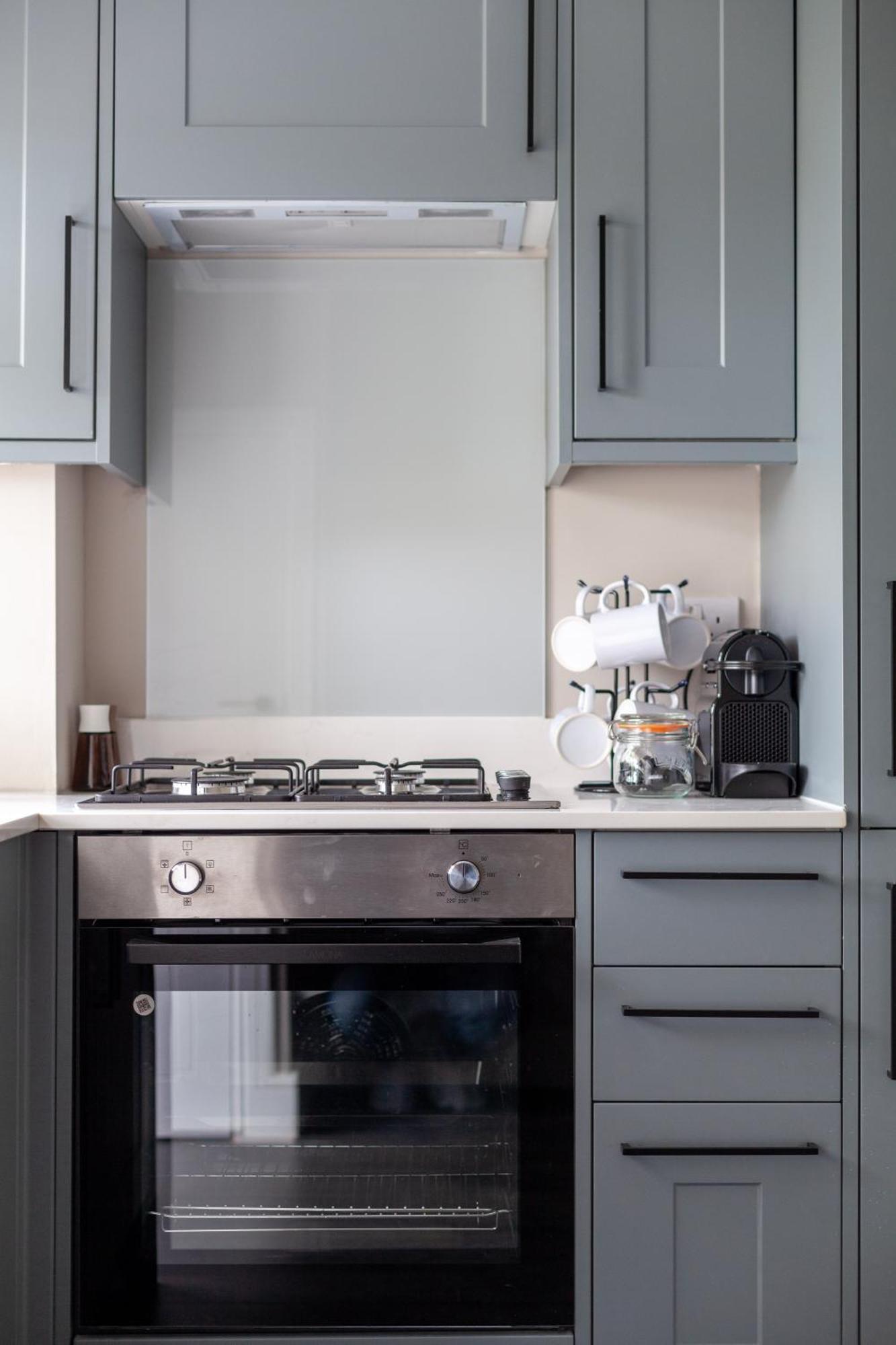 Apartment Arte - Serviced For Leisure And Business - Private Parking - 12 Minutes Walking From Wembley Stadium London