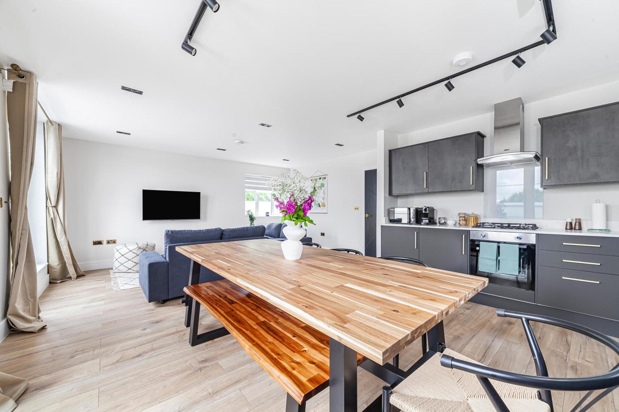 Arte - Serviced For Leisure And Business - Private Parking - 12 Minutes Walking From Wembley Stadium * London