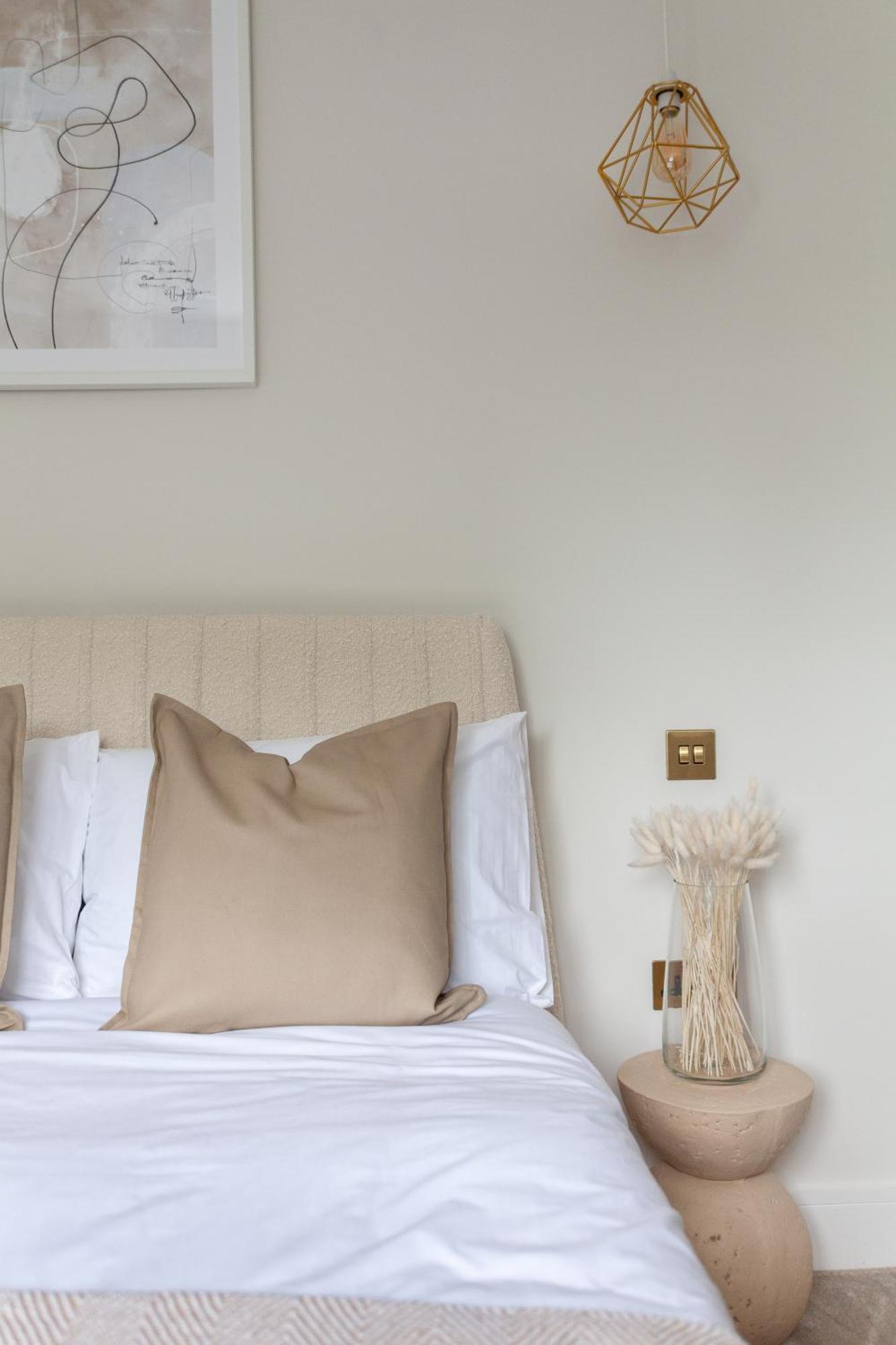 Apartment Arte - Serviced For Leisure And Business - Private Parking - 12 Minutes Walking From Wembley Stadium London