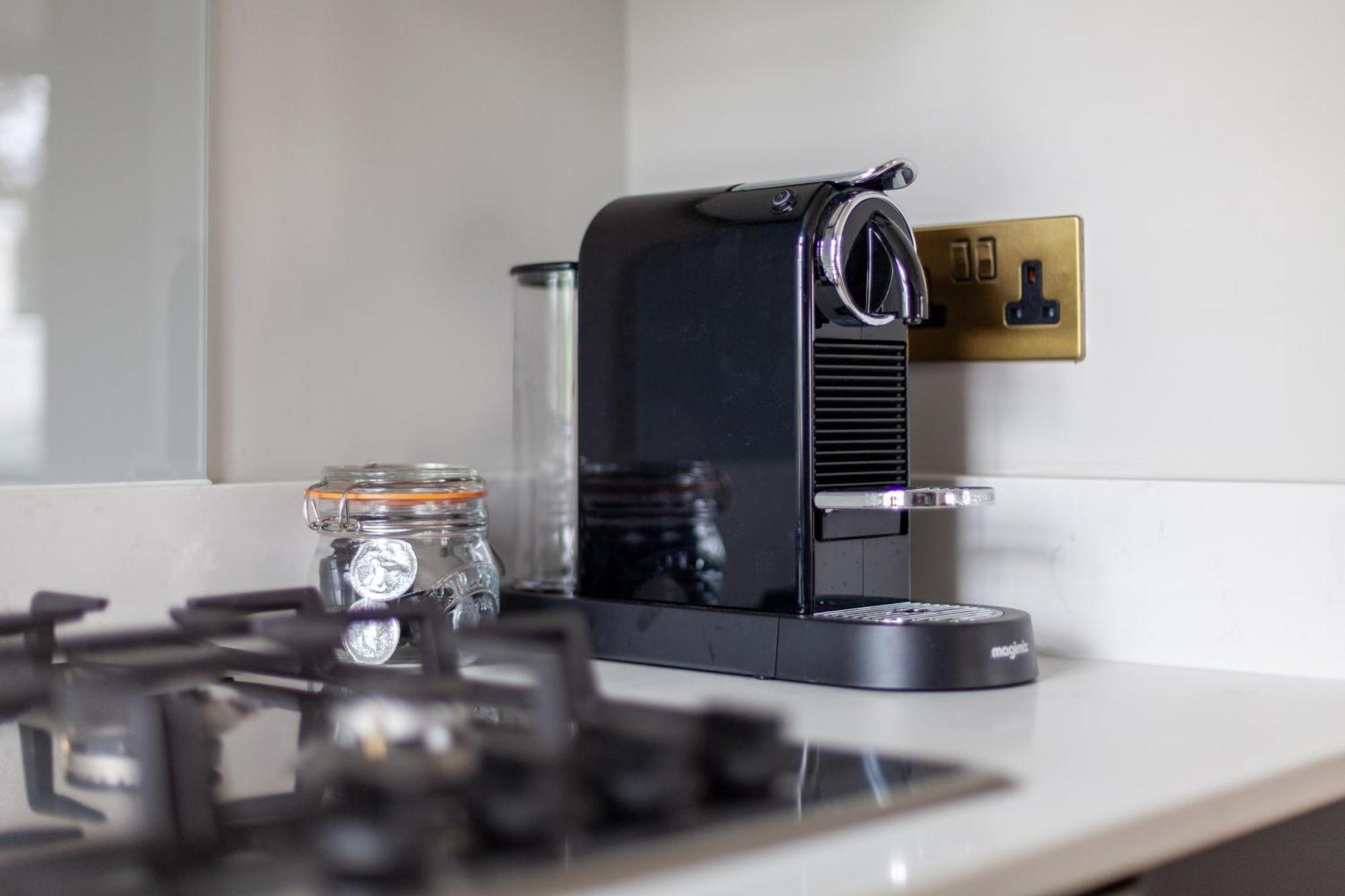 Arte - Serviced For Leisure And Business - Private Parking - 12 Minutes Walking From Wembley Stadium *