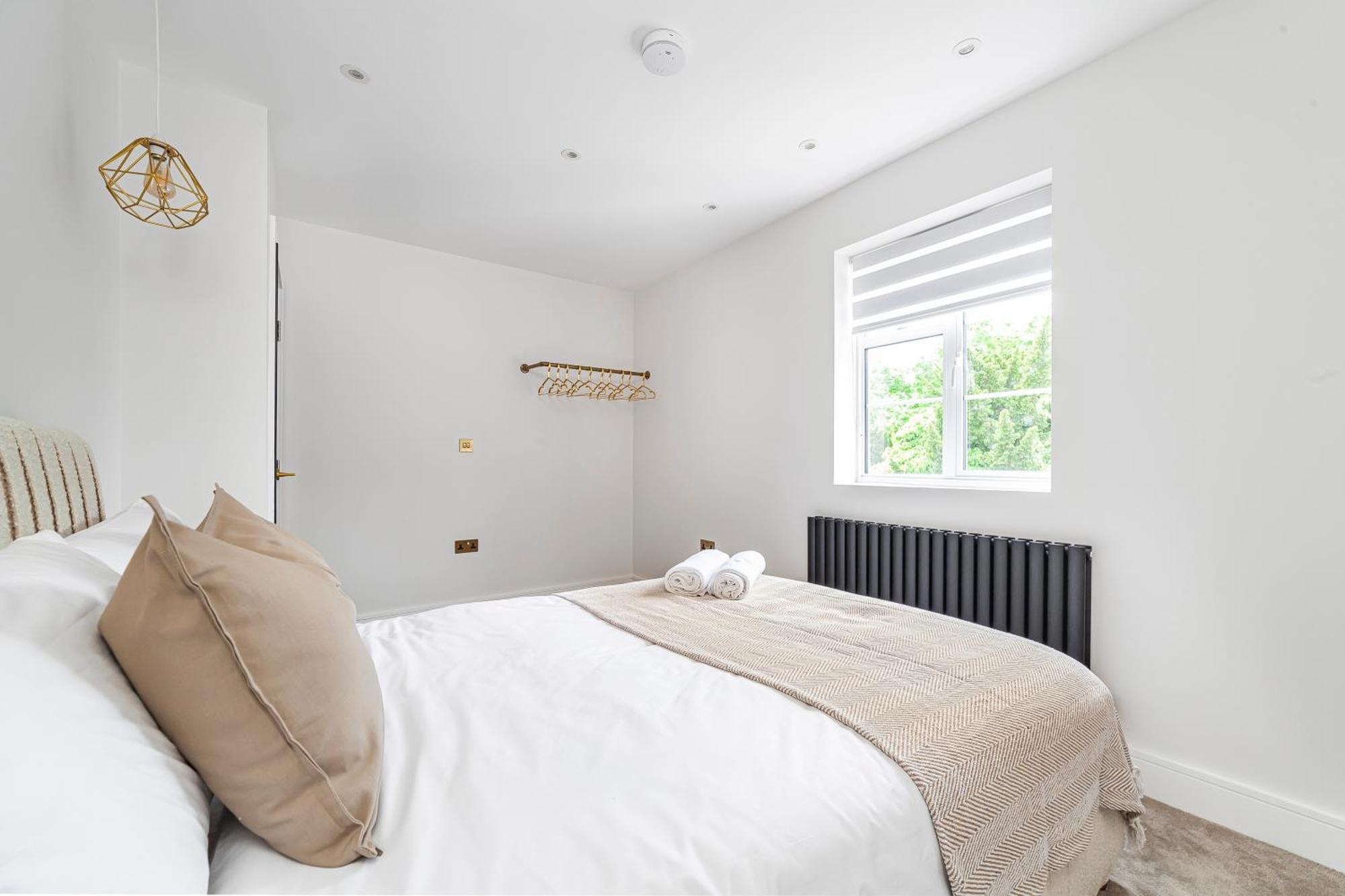 Apartment Arte - Serviced For Leisure And Business - Private Parking - 12 Minutes Walking From Wembley Stadium London