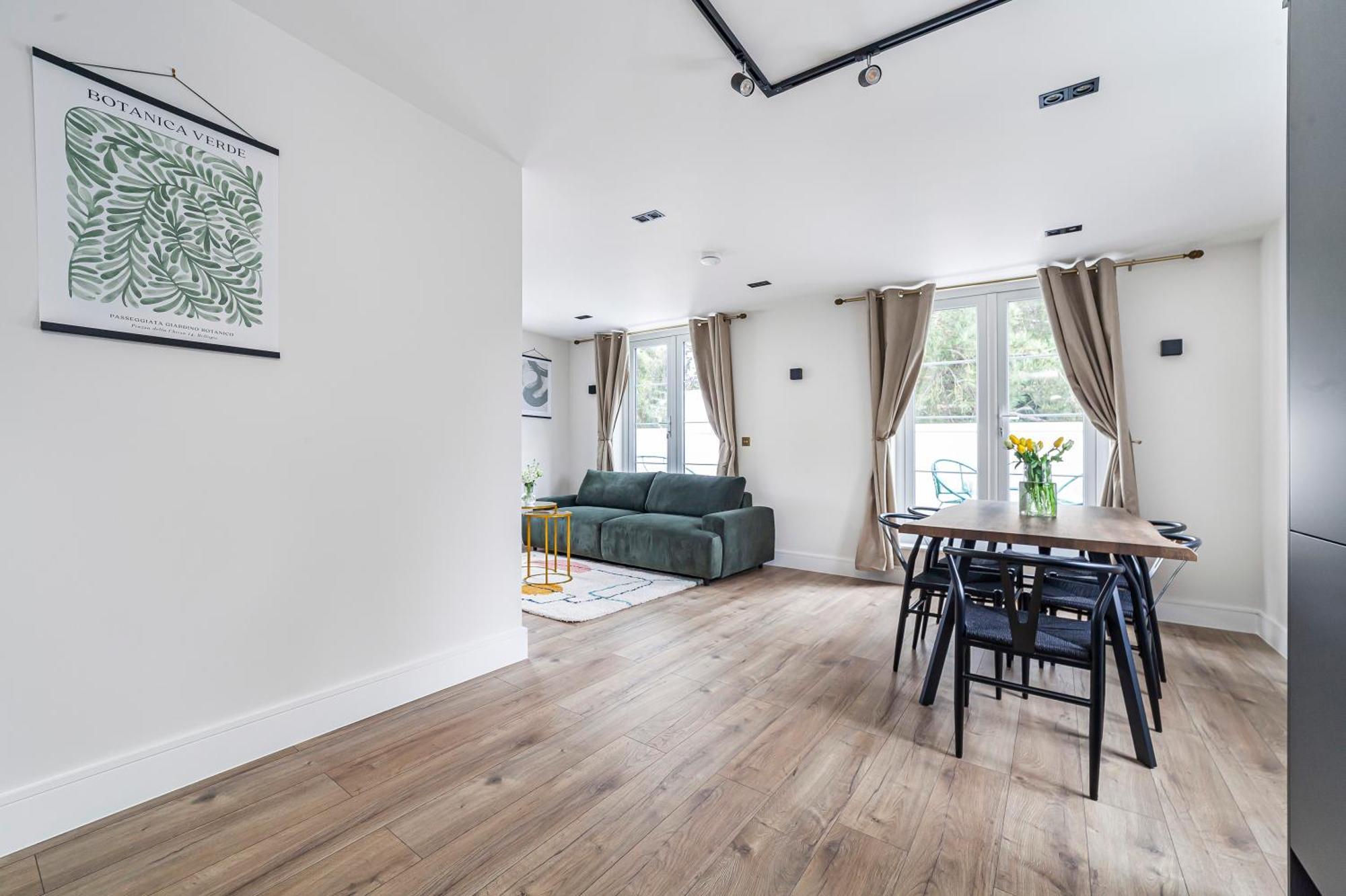 Arte - Serviced For Leisure And Business - Private Parking - 12 Minutes Walking From Wembley Stadium *