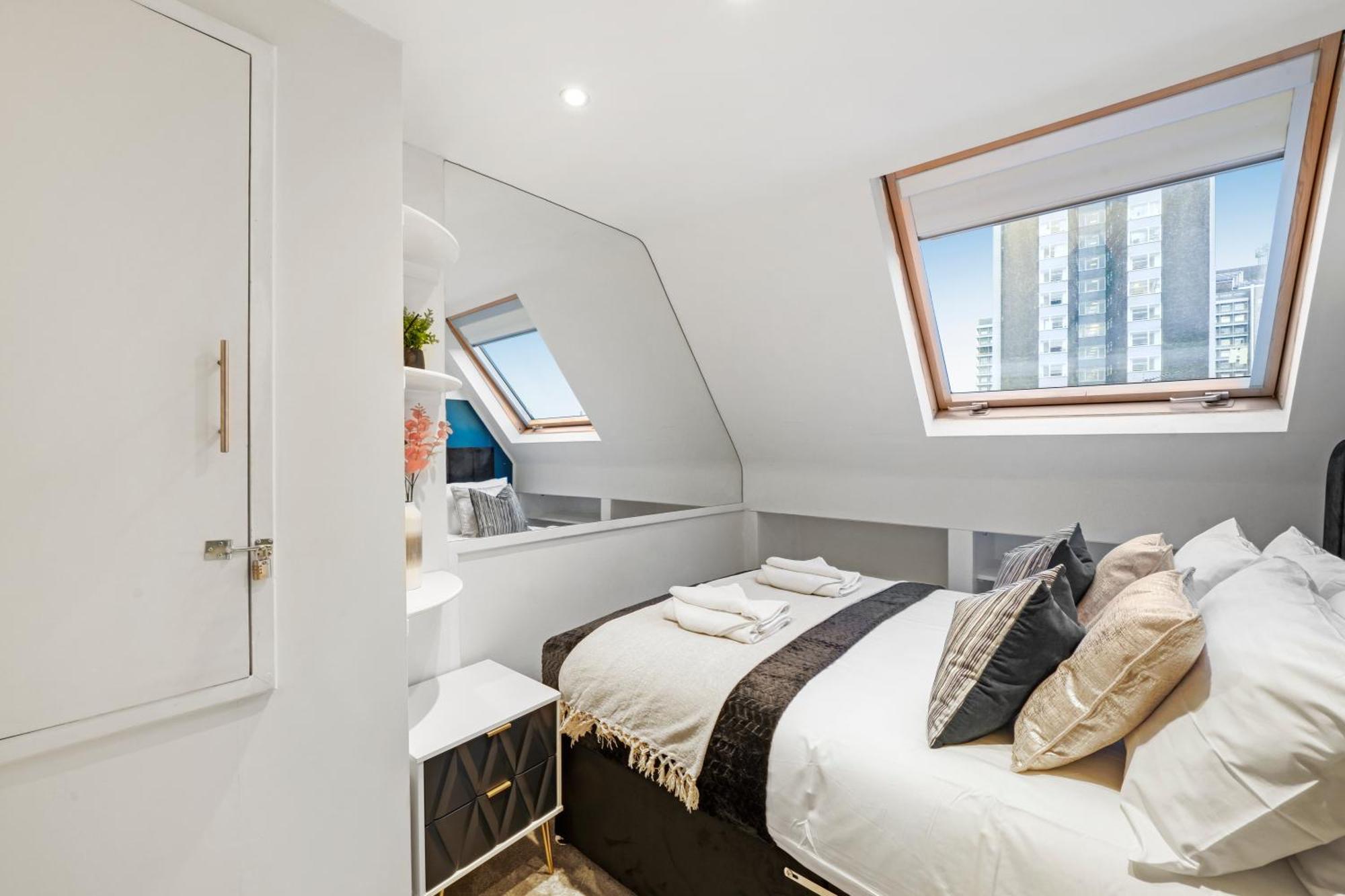 Apartment Beautiful Flat In Fulham - Great Views!- Sleeps 6 London