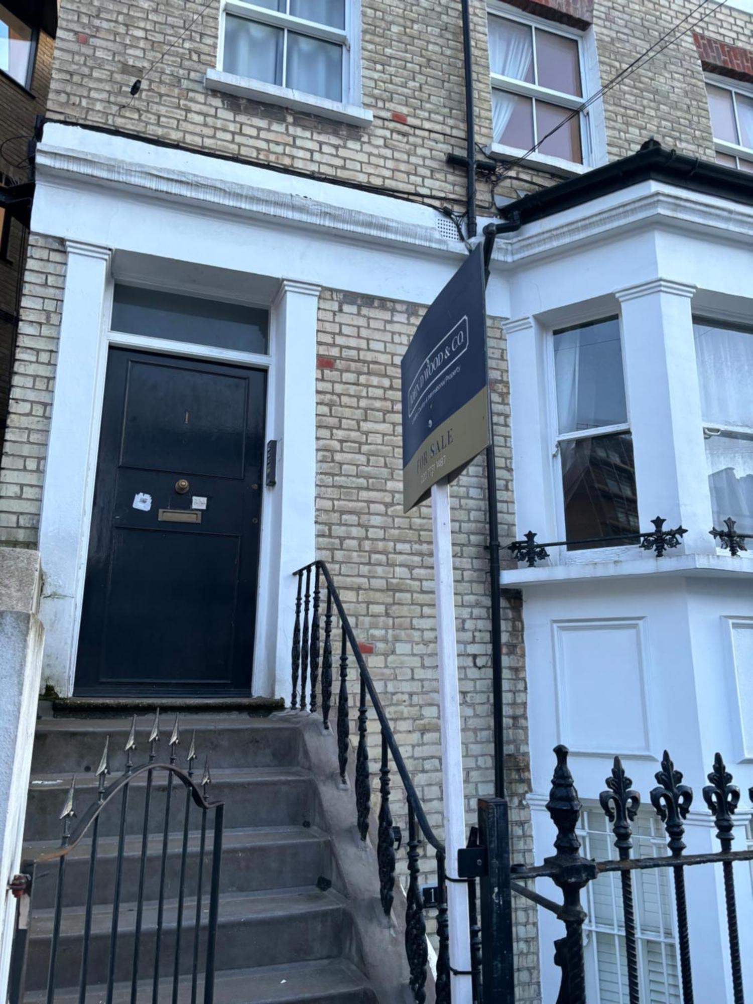 Victorian Modern Two Bedrooms Flat In West Kensington With Skyline View Apartment