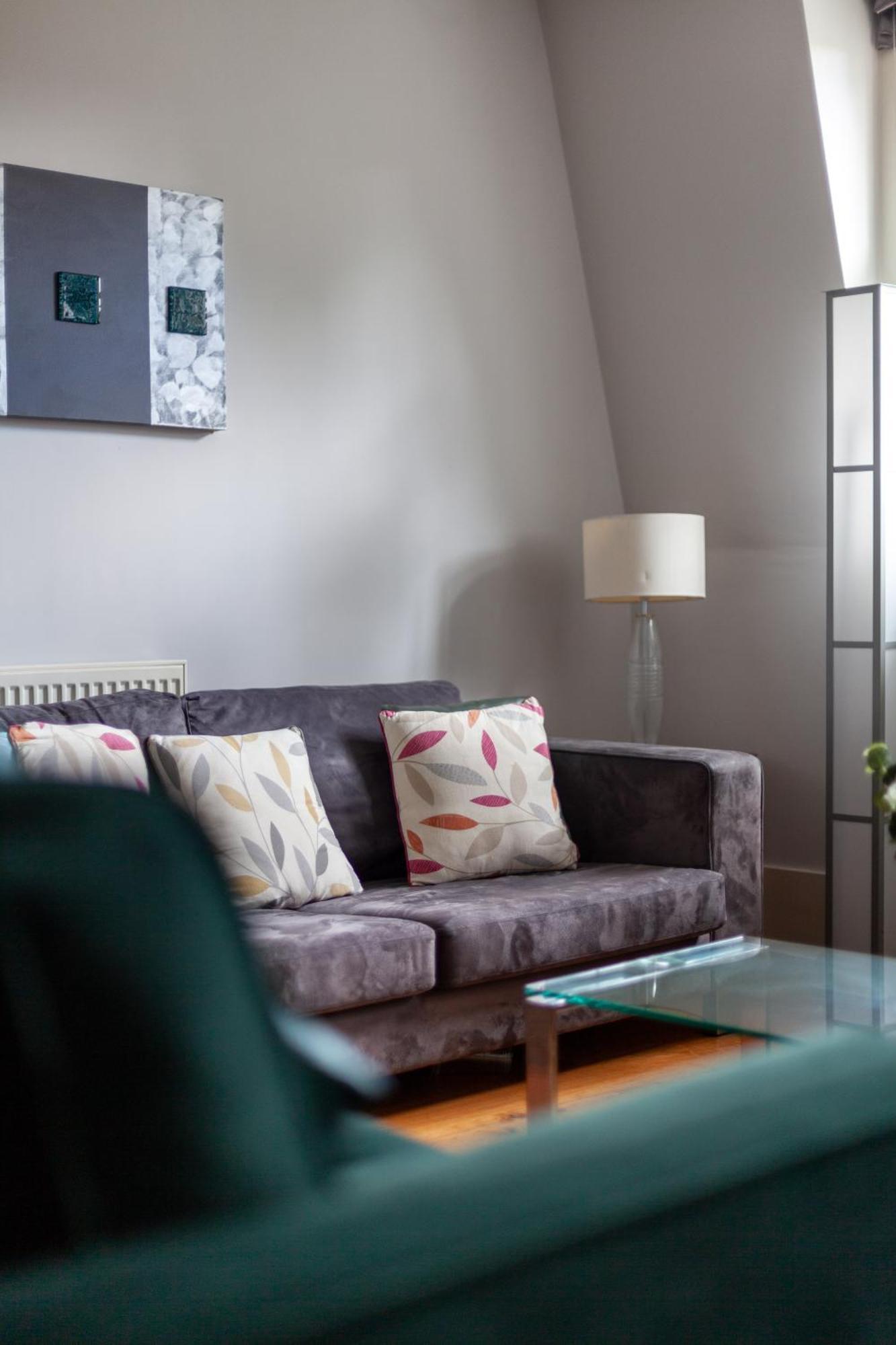 Deluxe Holborn Two Bedroom Apartment