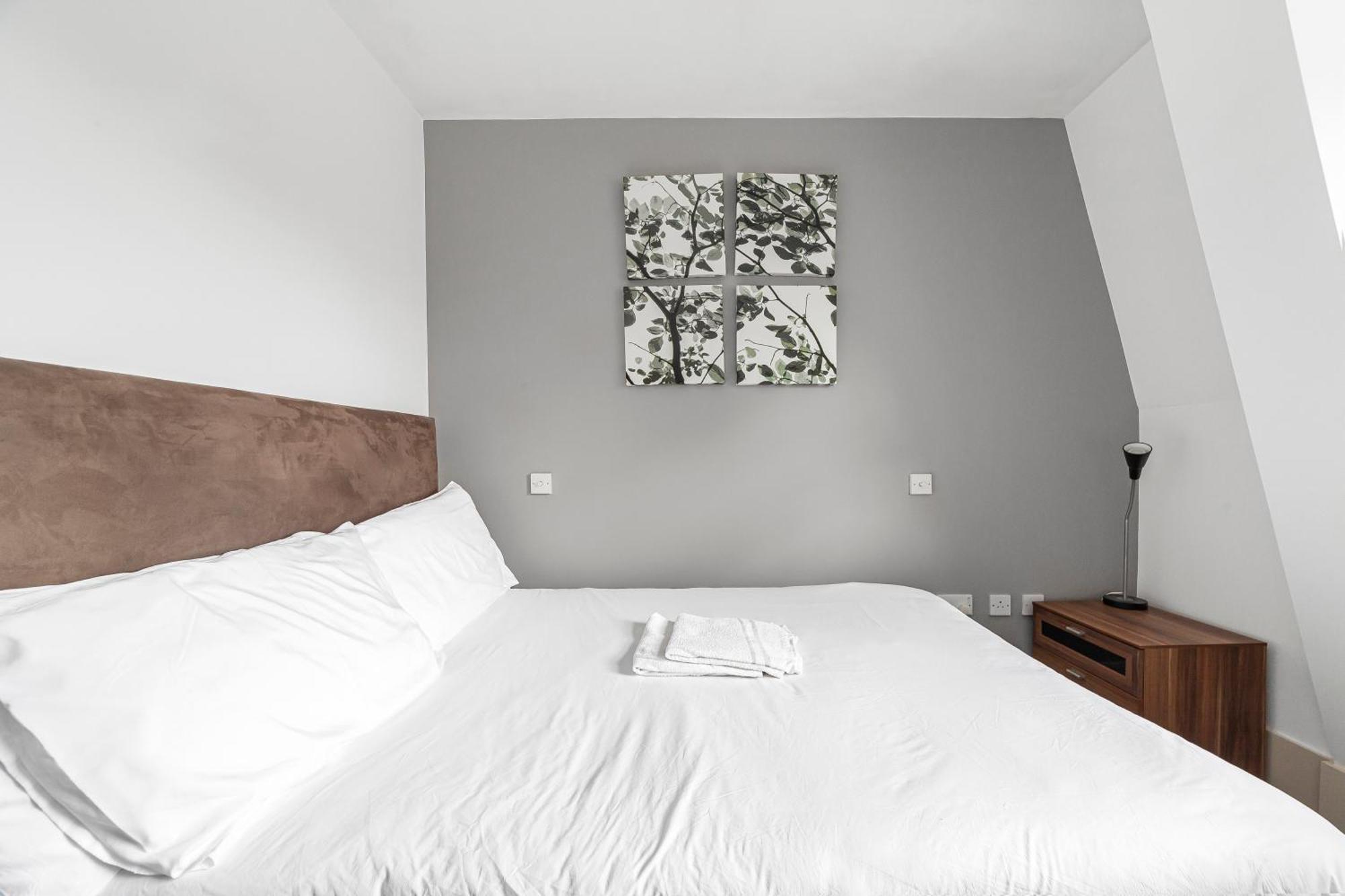 Apartment Deluxe Holborn Two Bedroom *