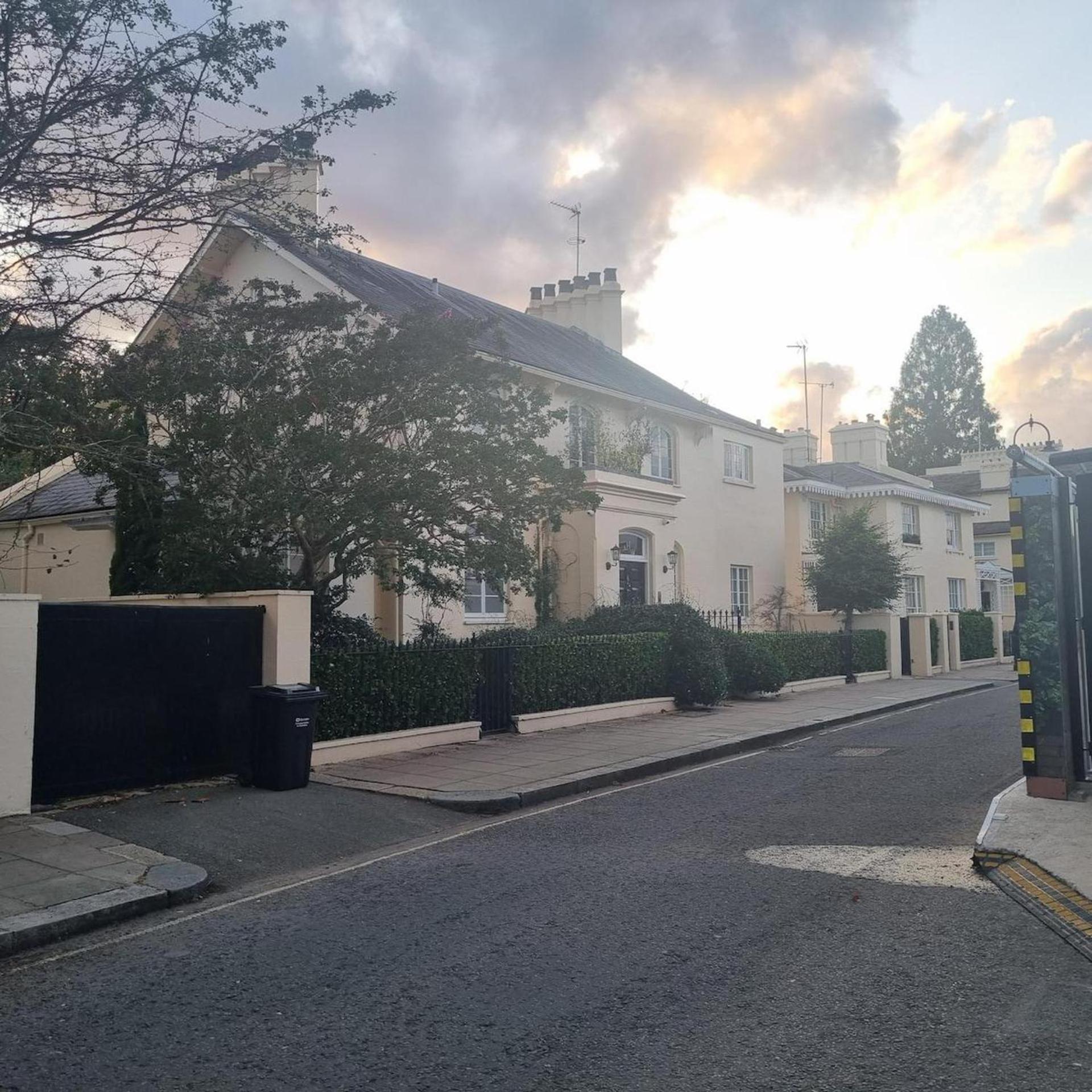 Holiday home Park Village Luxury House - London