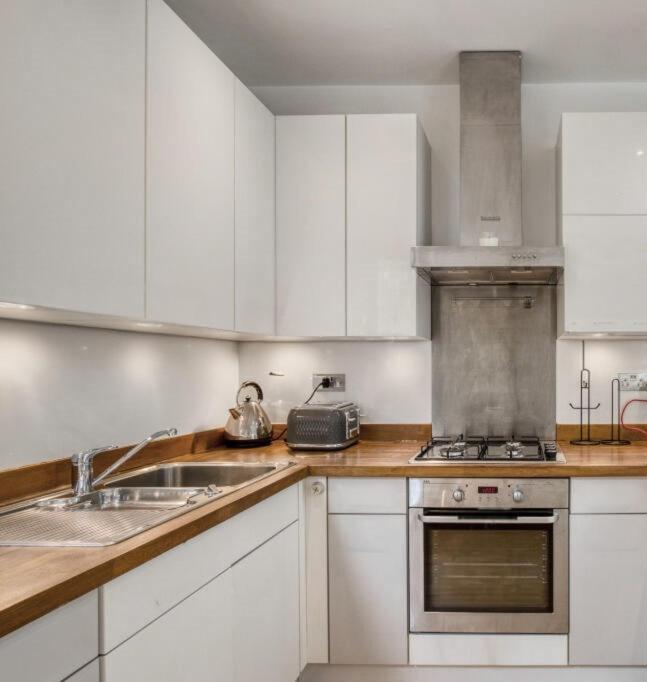 Lovely 2-bedrooms In Camden Town Apartment London