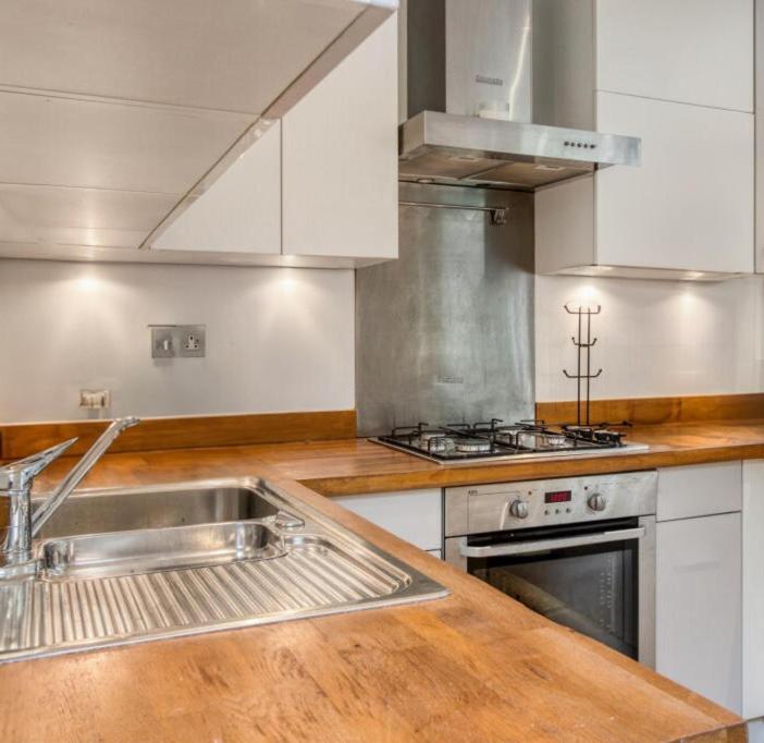 Lovely 2-bedrooms In Camden Town Apartment London