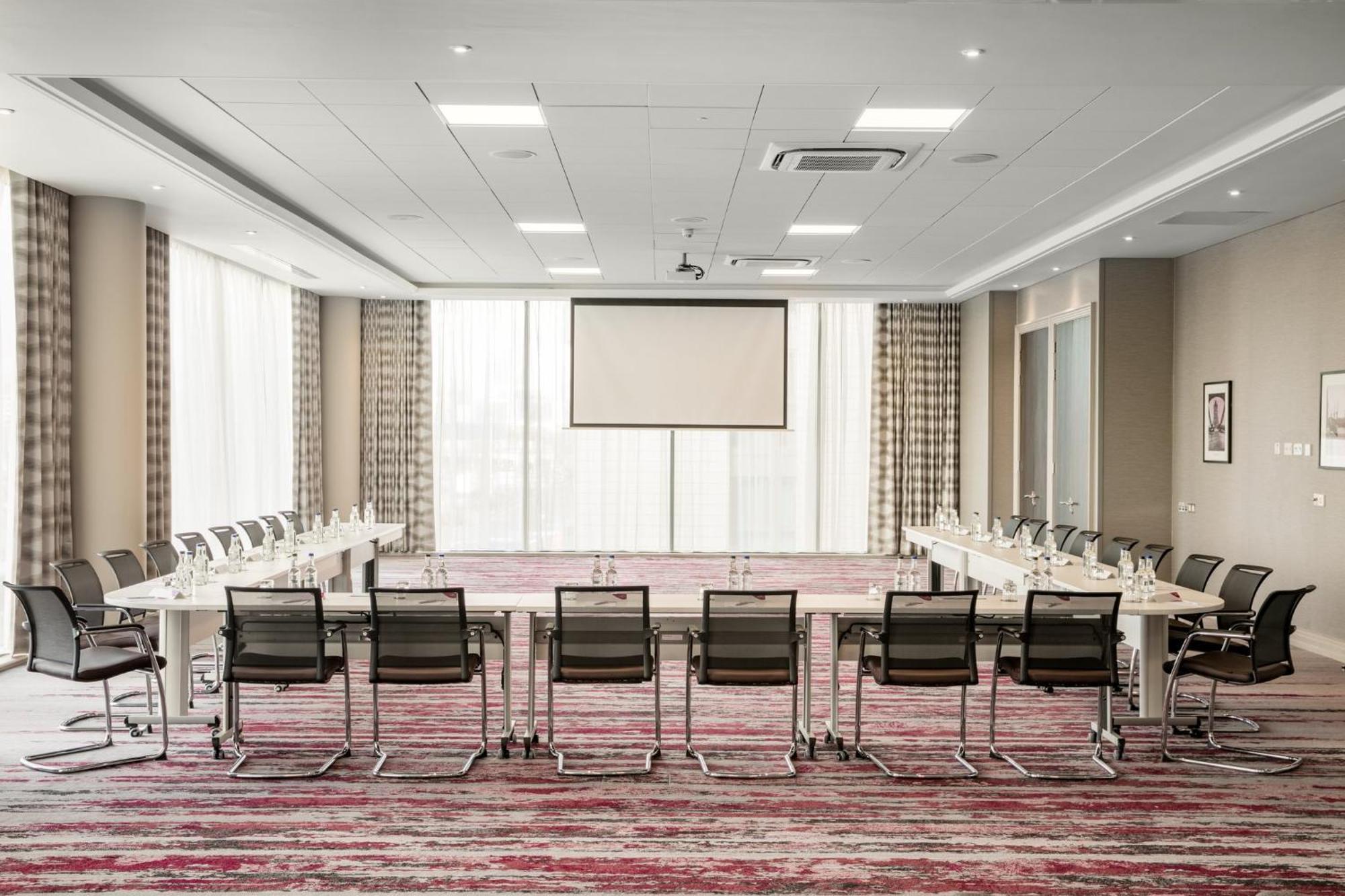 Hotel Crowne Plaza - Docklands By Ihg Londres