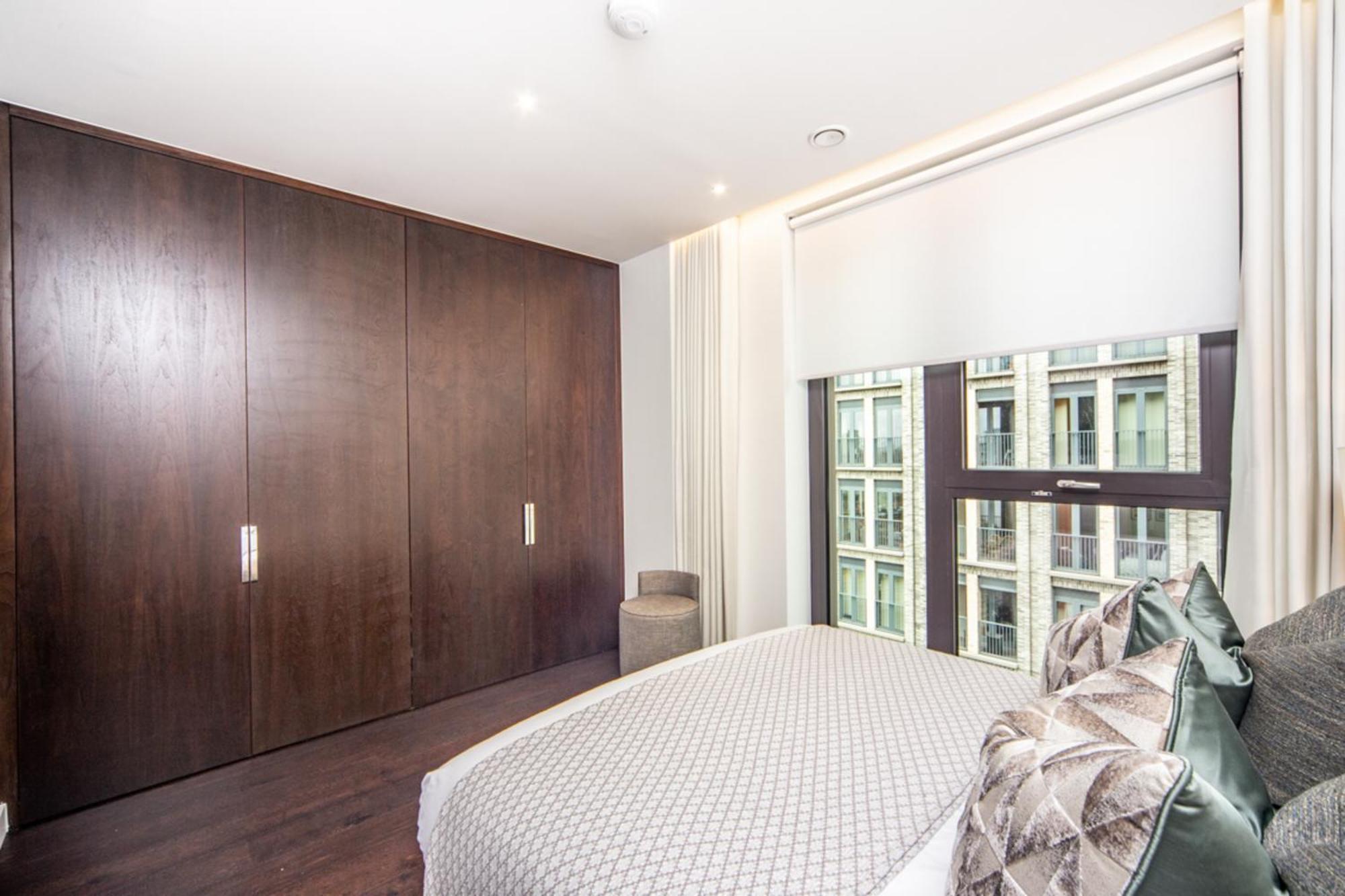 Thornes House Apartment *
