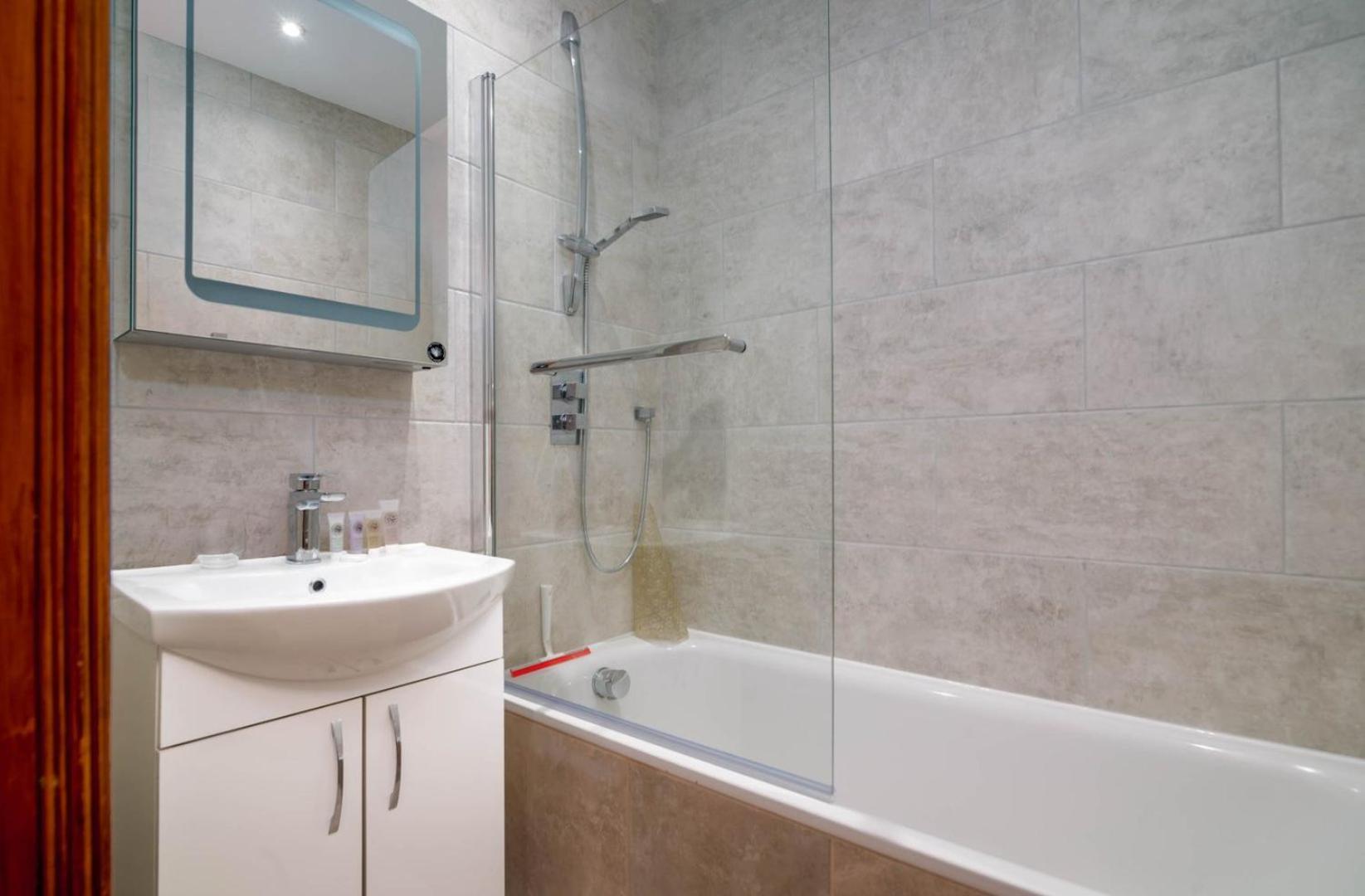 Guestready - Central Converted Mews In Bayswater London