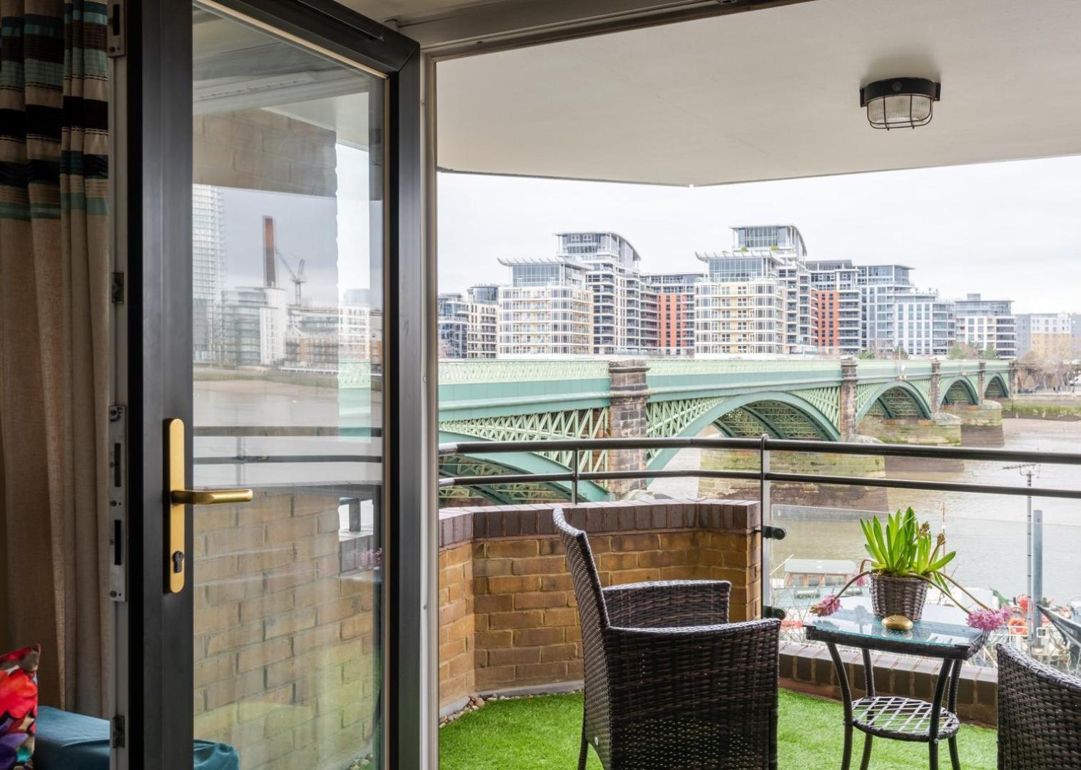 Apartment Guestready - Overlooking The Thames *