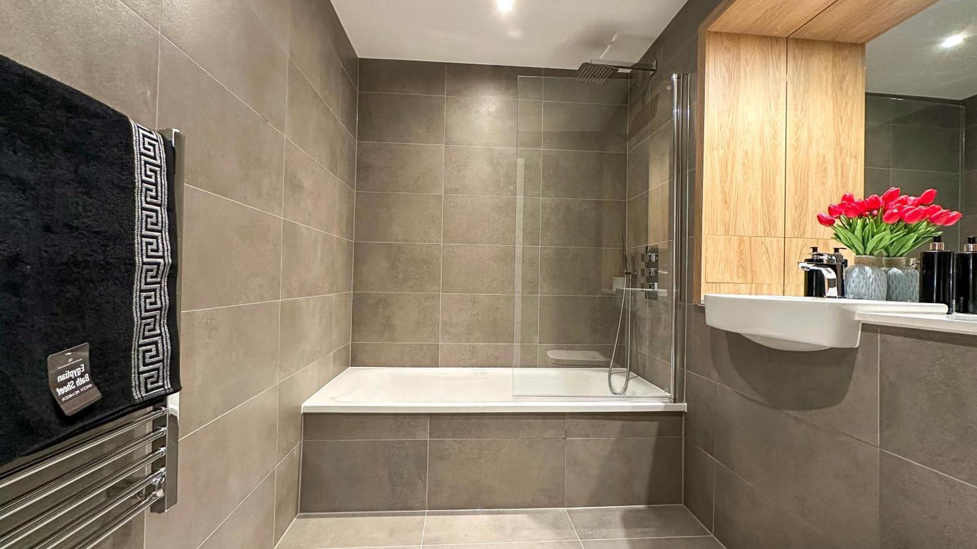 Duplex 3bed 3bath Modern Fast Wifi - Luxurylondonstays Londres