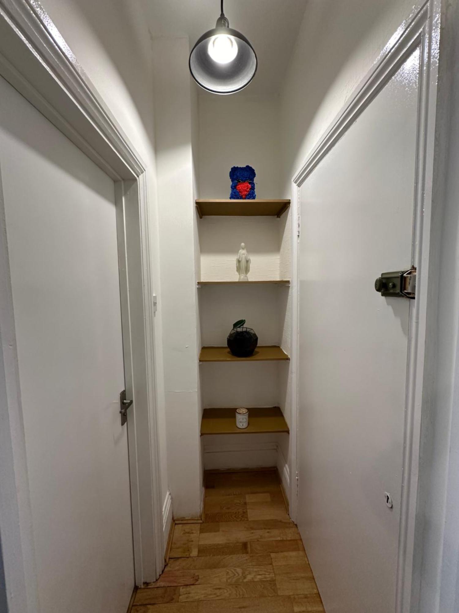 Studio's Apartment *