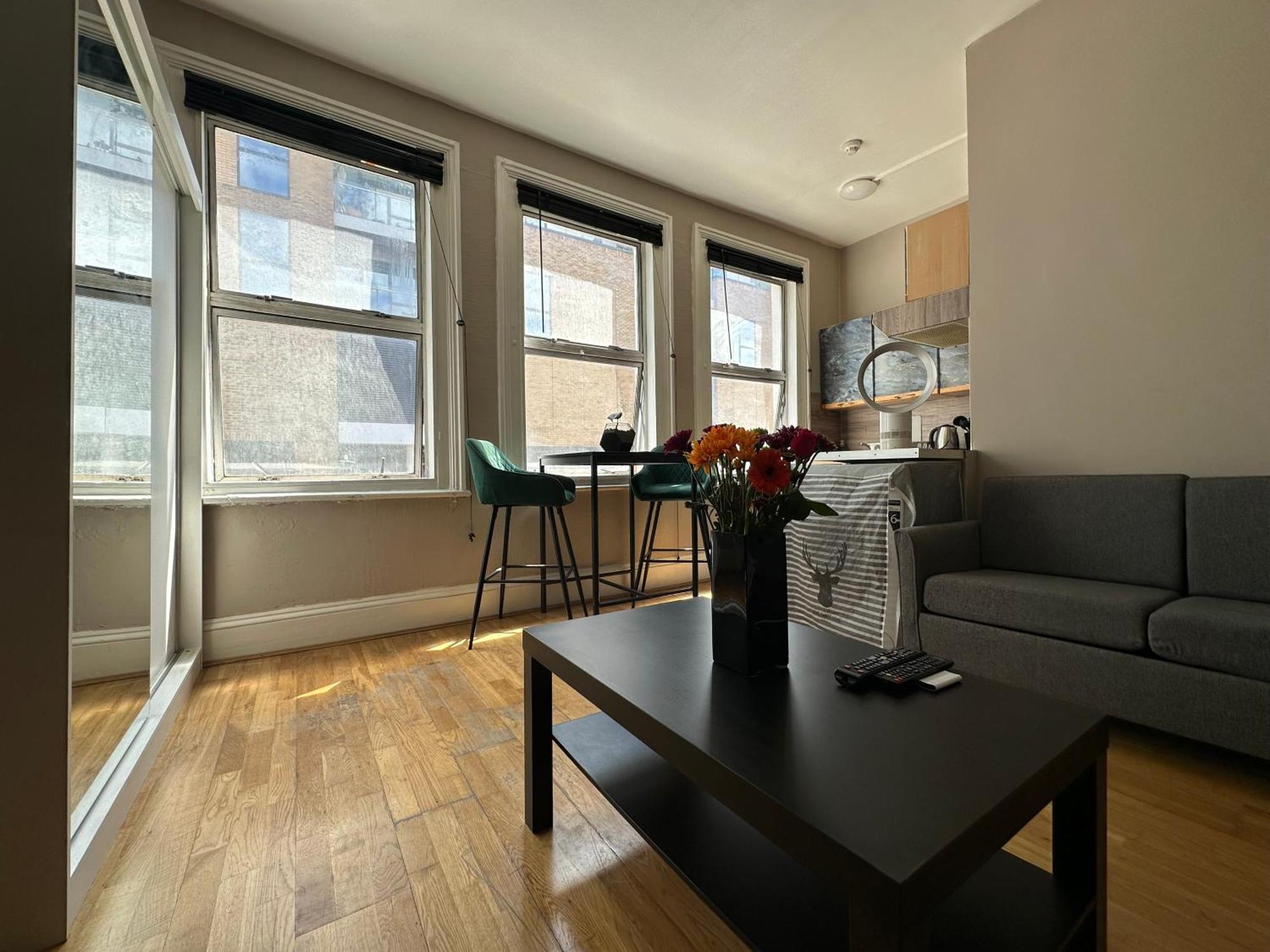 Apartment Studio's